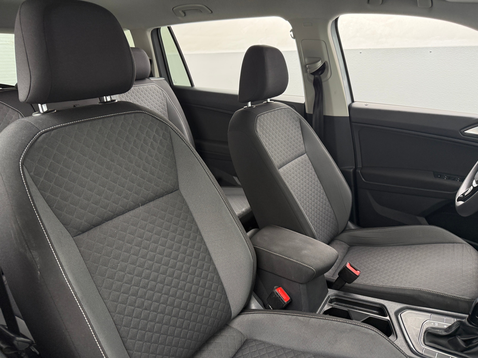 Thumbnail: 2021 Volkswagen Tiguan - 2