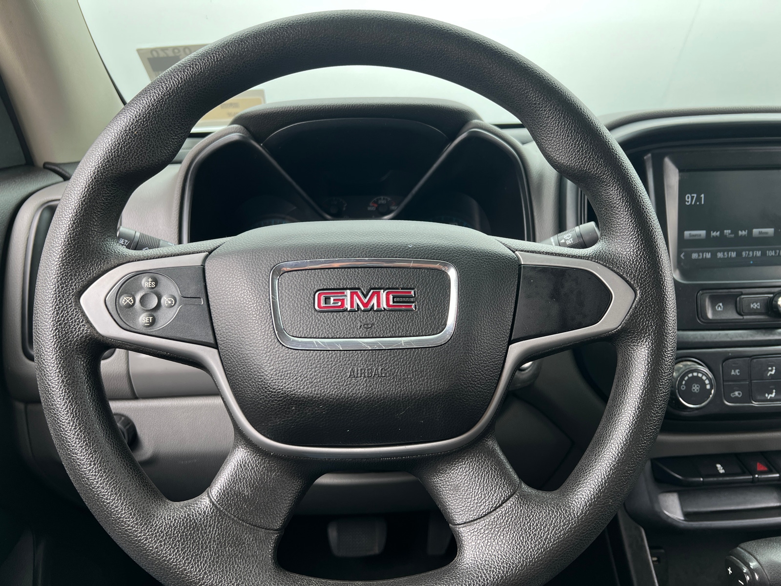Thumbnail: 2018 GMC Canyon - 5