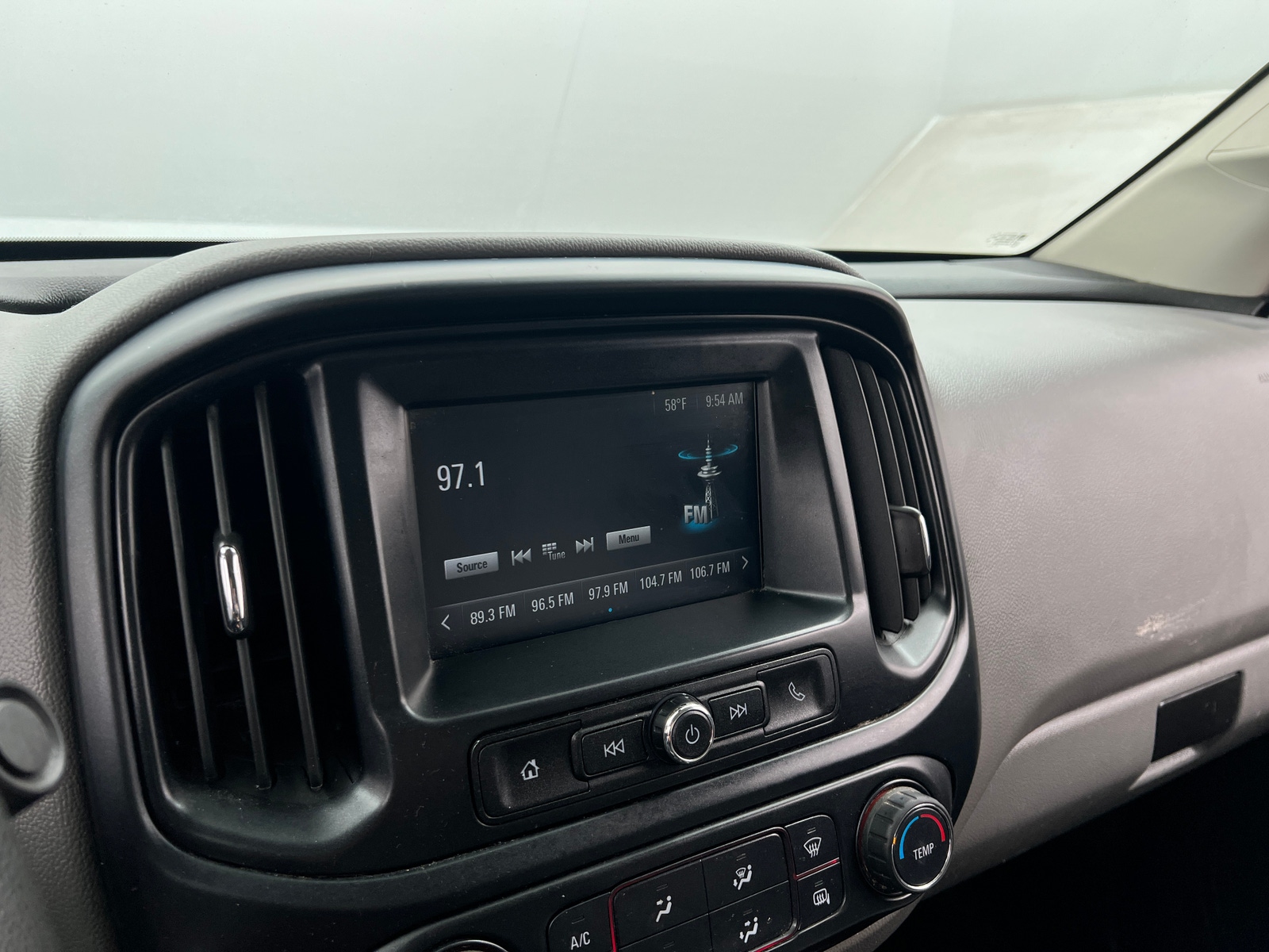 Thumbnail: 2018 GMC Canyon - 4