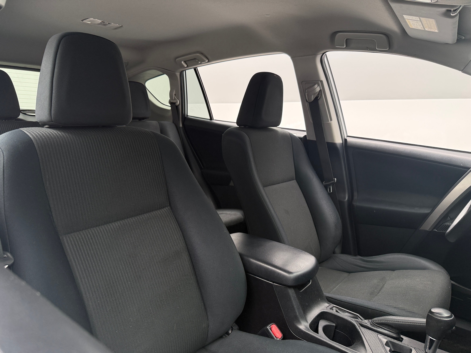 Thumbnail: 2015 Toyota RAV4 - 2