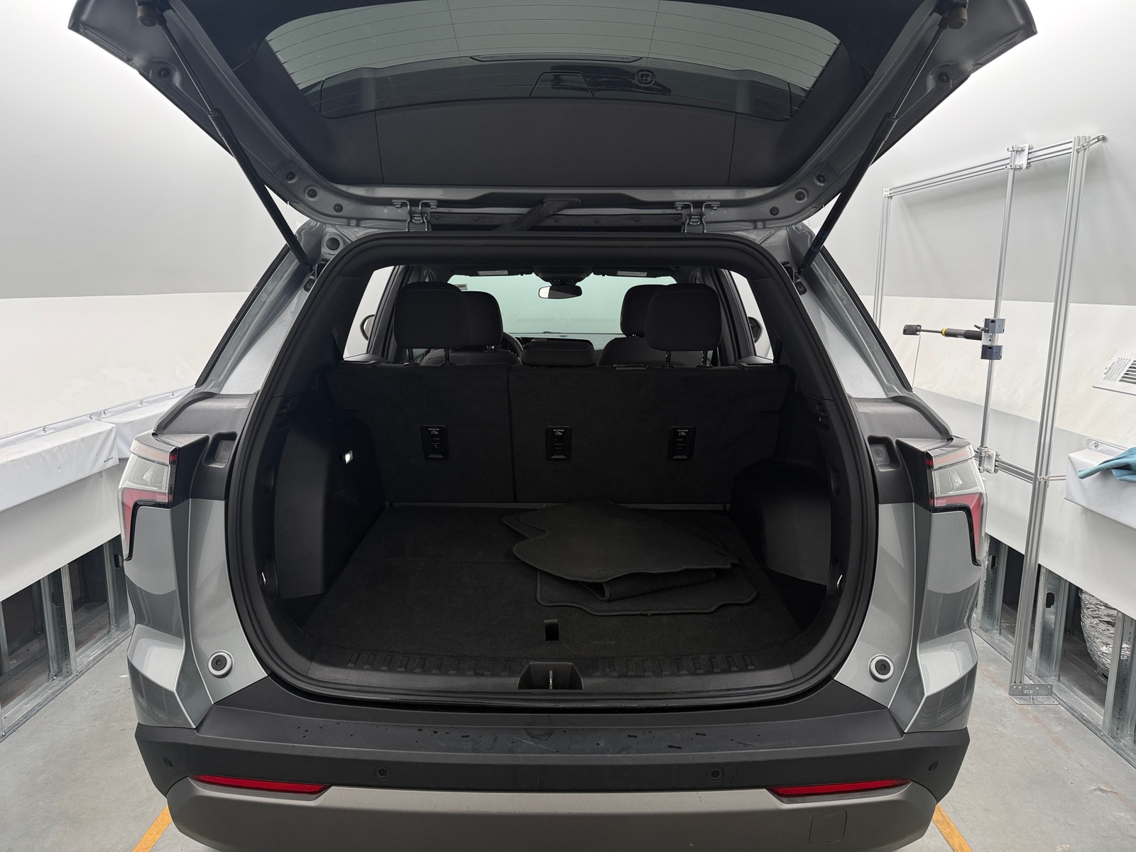 Thumbnail: 2025 Chevrolet Equinox - 7