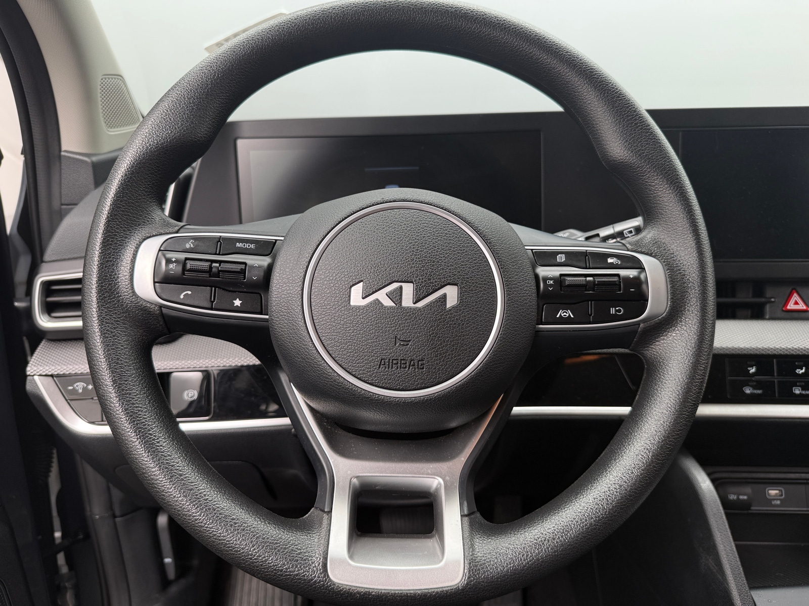 Thumbnail: 2025 Kia Sportage - 5