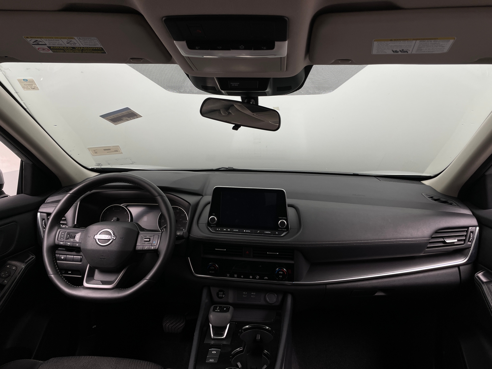 Thumbnail: 2025 Nissan Rogue - 3