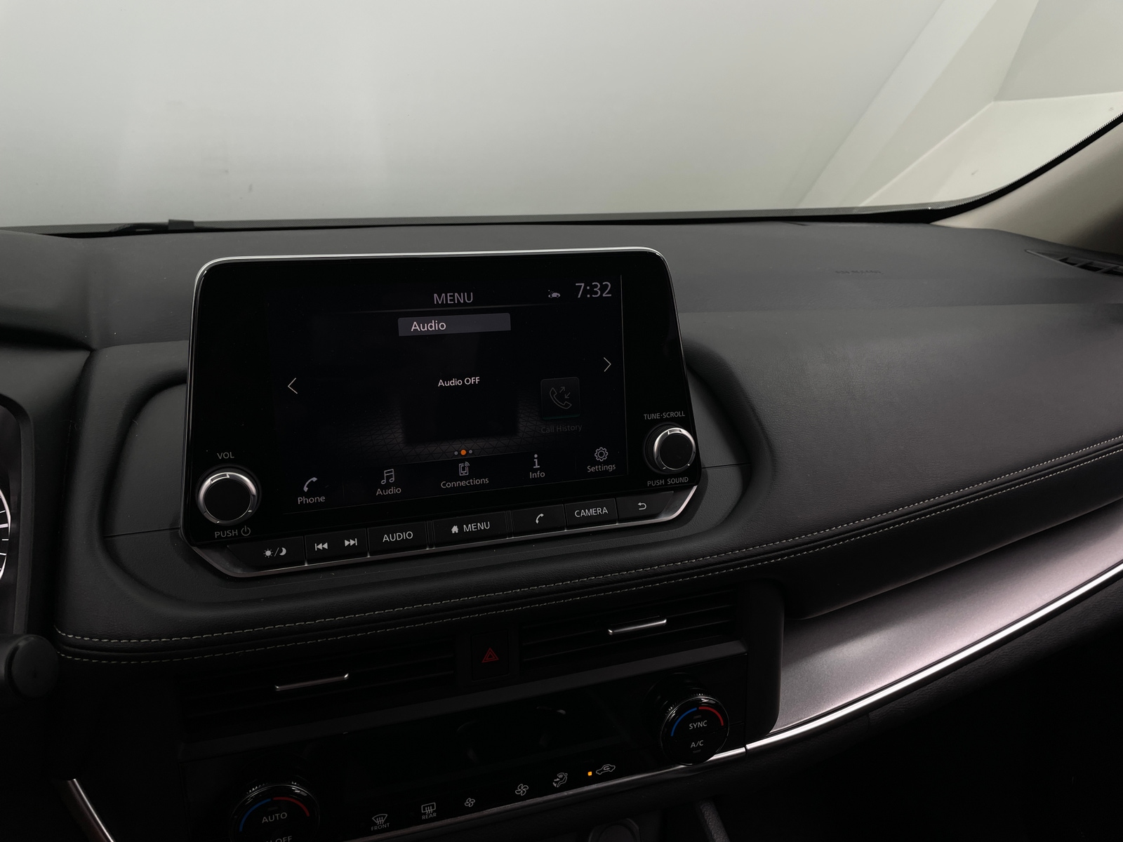 Thumbnail: 2025 Nissan Rogue - 4