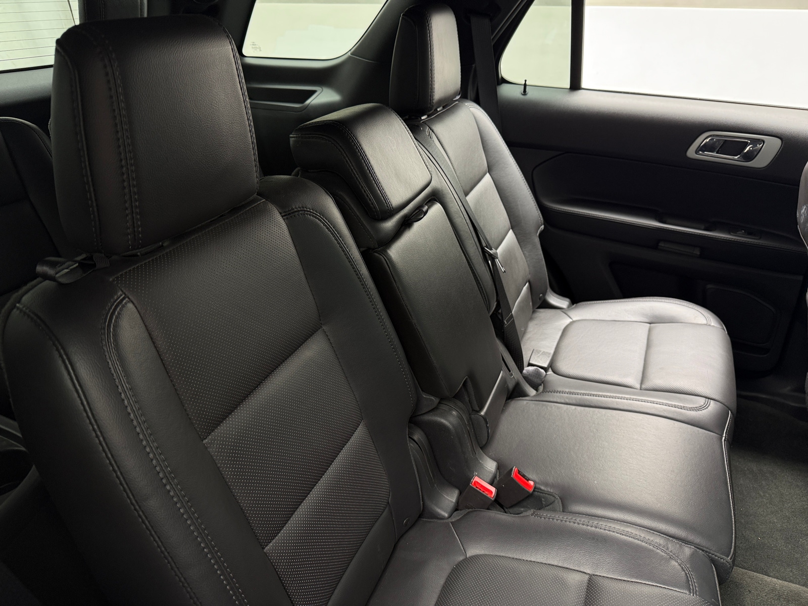 Thumbnail: 2014 Ford Explorer - 5
