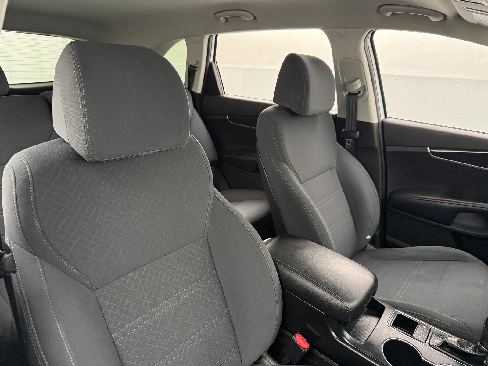 Thumbnail: 2017 Kia Sorento - 2