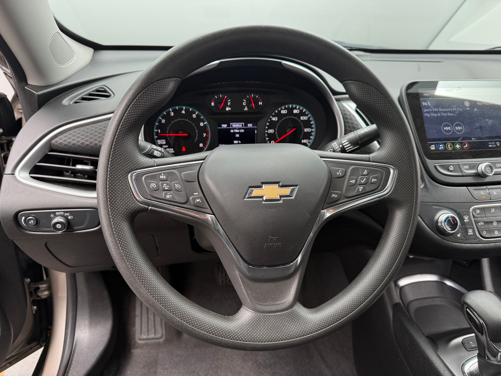 Thumbnail: 2024 Chevrolet Malibu - 5