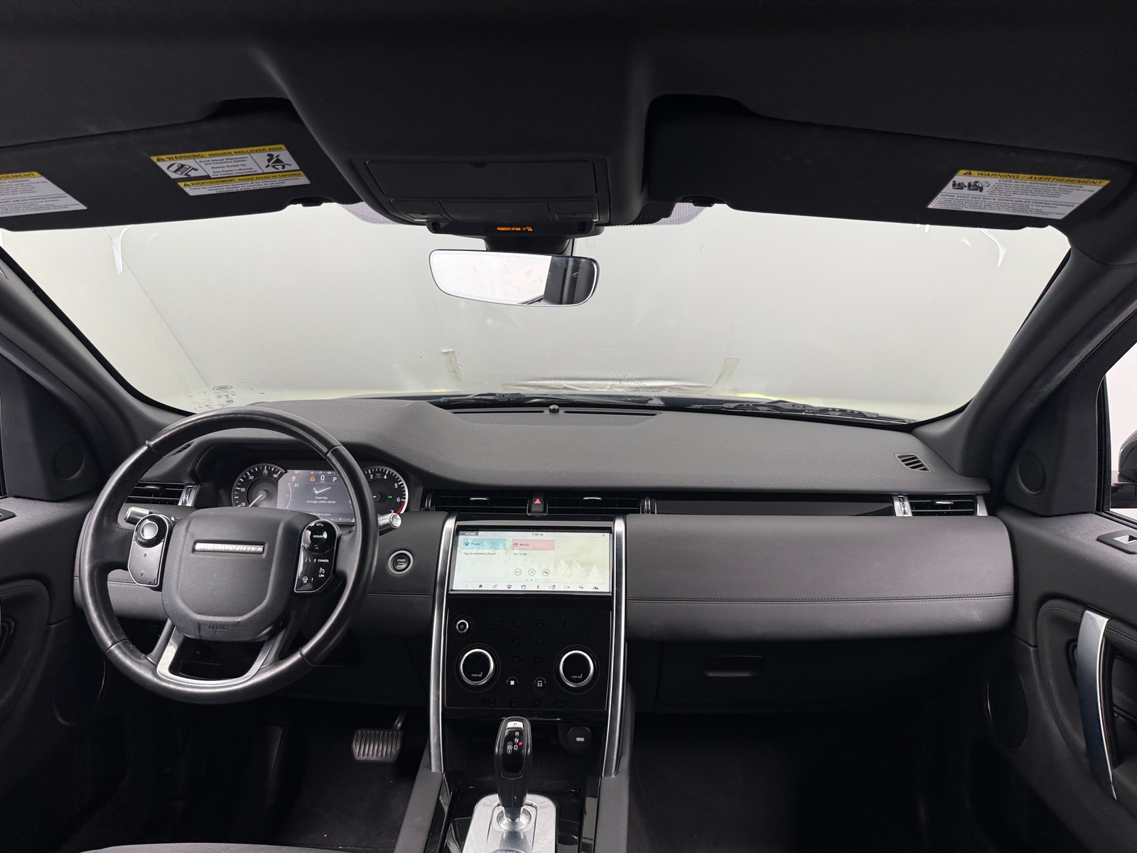 Thumbnail: 2020 Land Rover Discovery Sport - 3