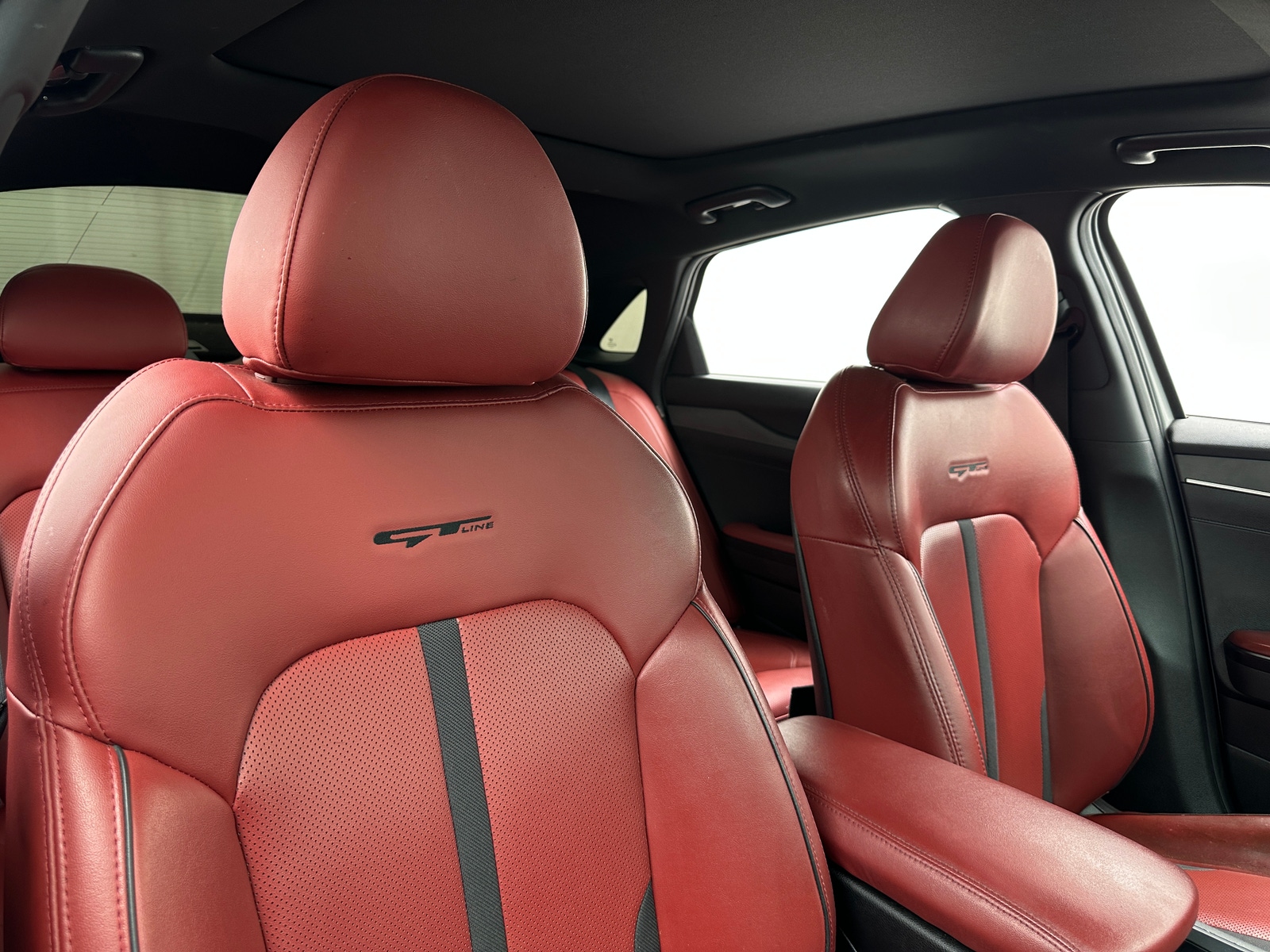 Thumbnail: 2021 Kia K5 - 2
