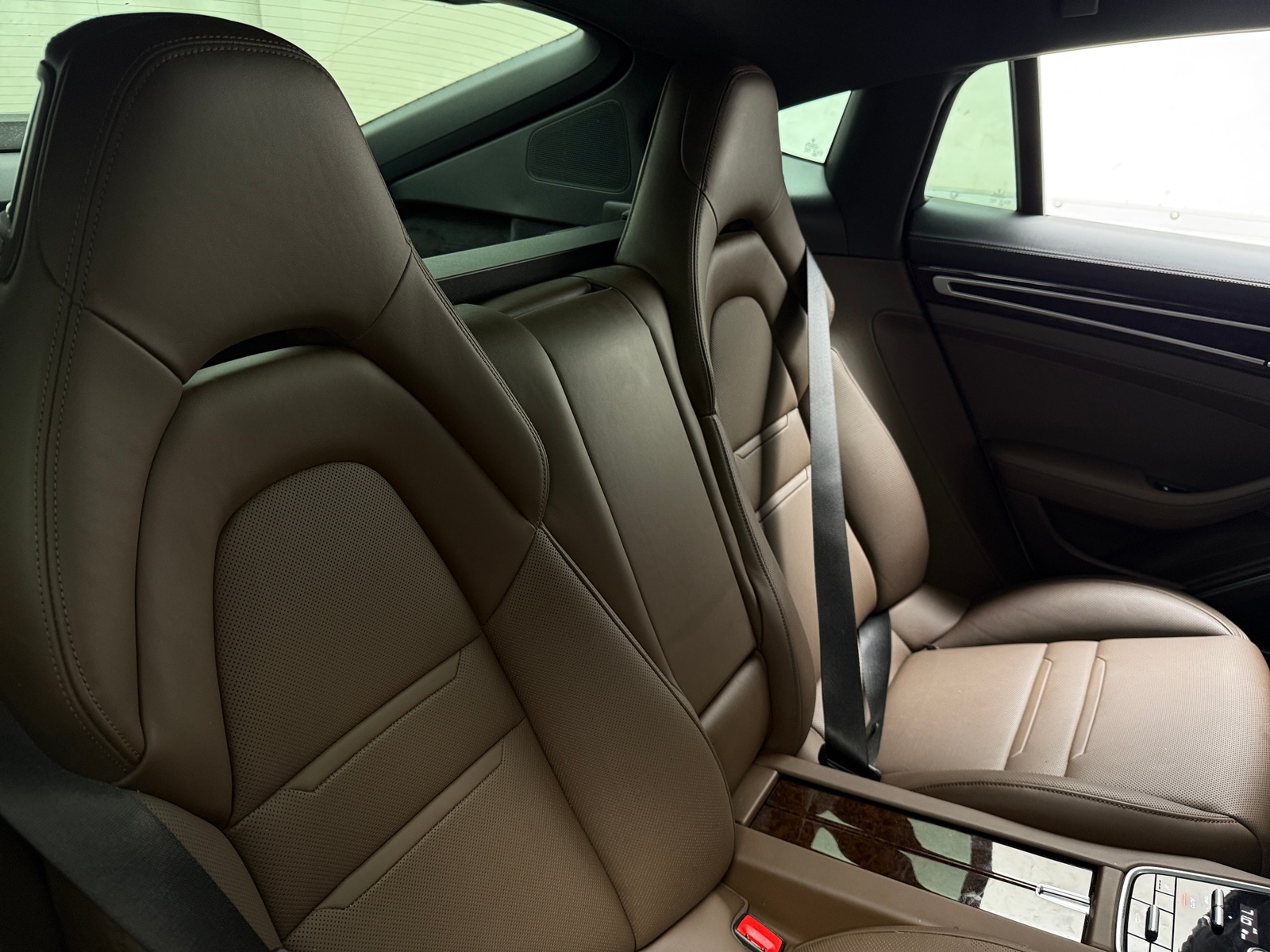 Thumbnail: 2019 Porsche Panamera - 5