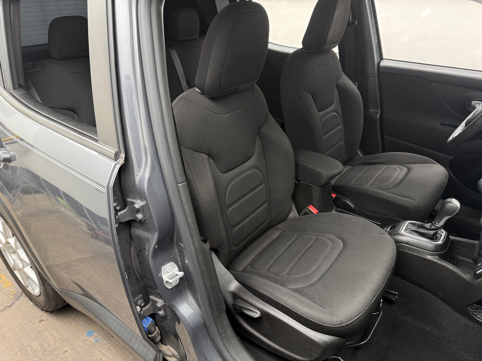 Thumbnail: 2021 Jeep Renegade - 2