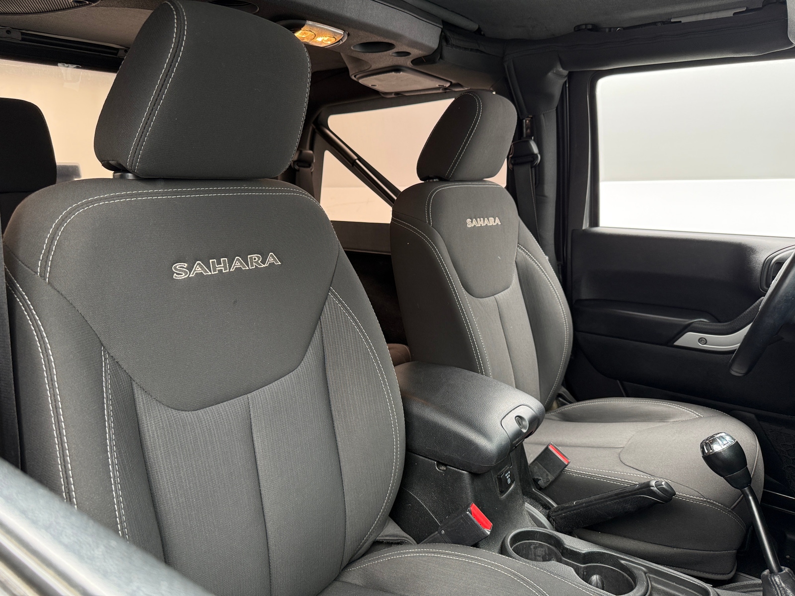 Thumbnail: 2017 Jeep Wrangler - 2