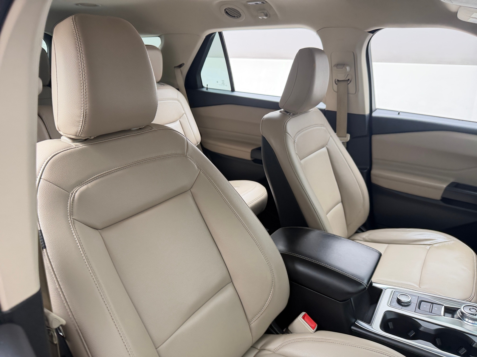 Thumbnail: 2020 Ford Explorer - 2
