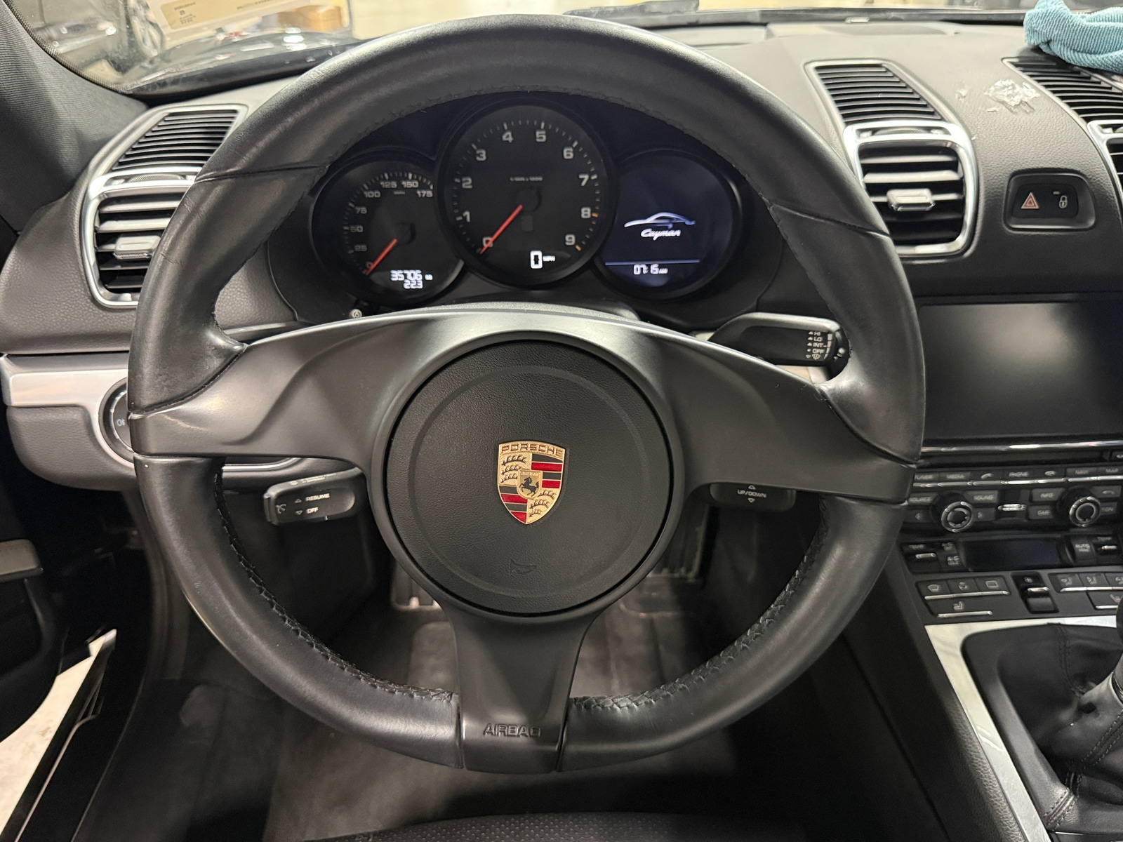 Thumbnail: 2014 Porsche Cayman - 3