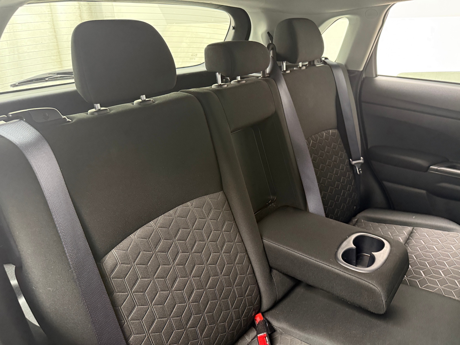 Thumbnail: 2025 Mitsubishi Outlander Sport - 6