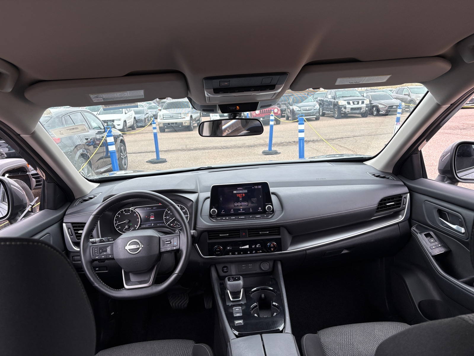 Thumbnail: 2025 Nissan Rogue - 3