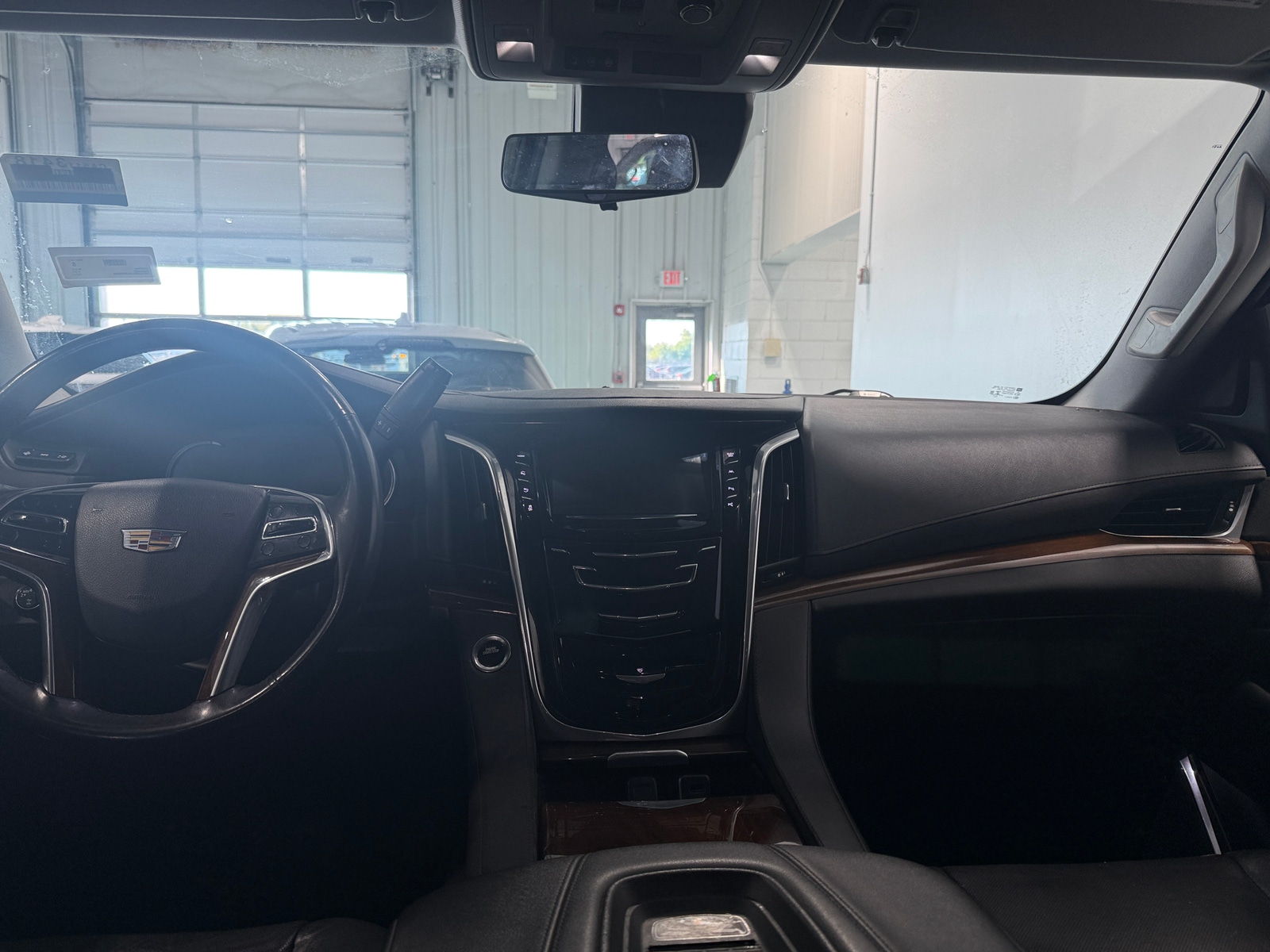 Thumbnail: 2020 Cadillac Escalade - 2