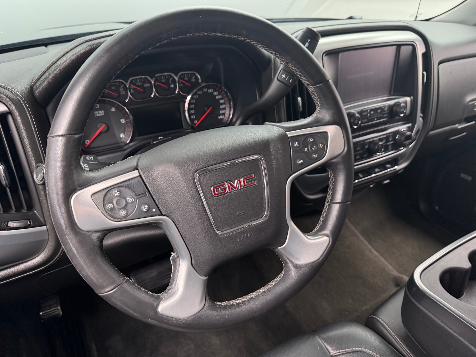 Thumbnail: 2015 GMC Sierra 1500 - 4