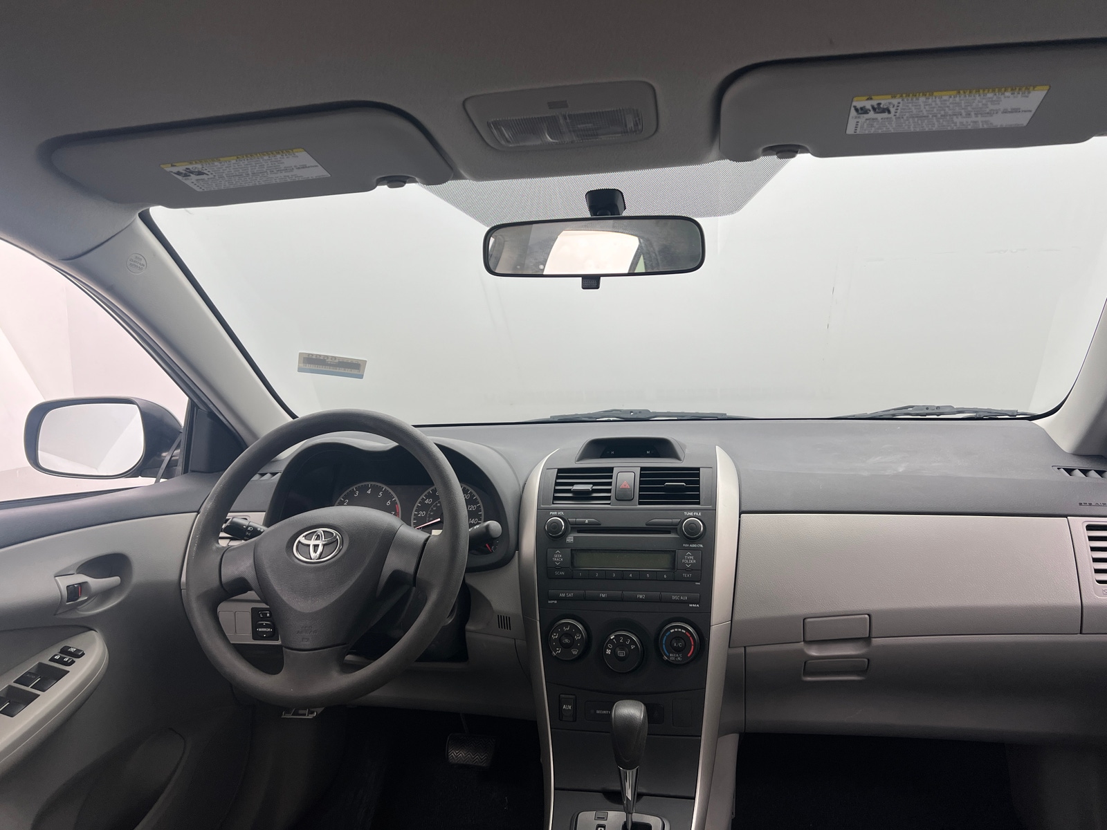 Thumbnail: 2013 Toyota Corolla - 3