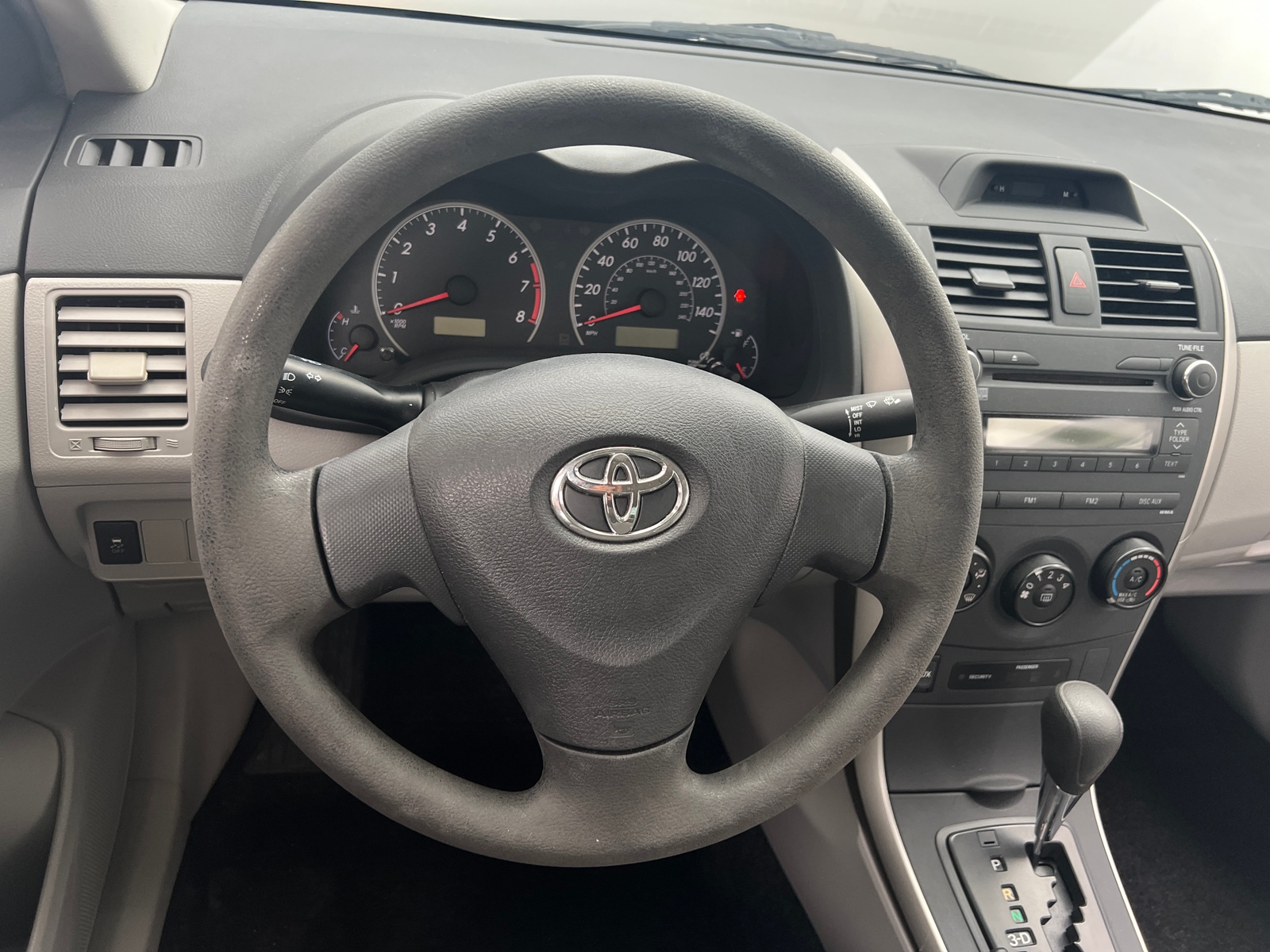 Thumbnail: 2013 Toyota Corolla - 5
