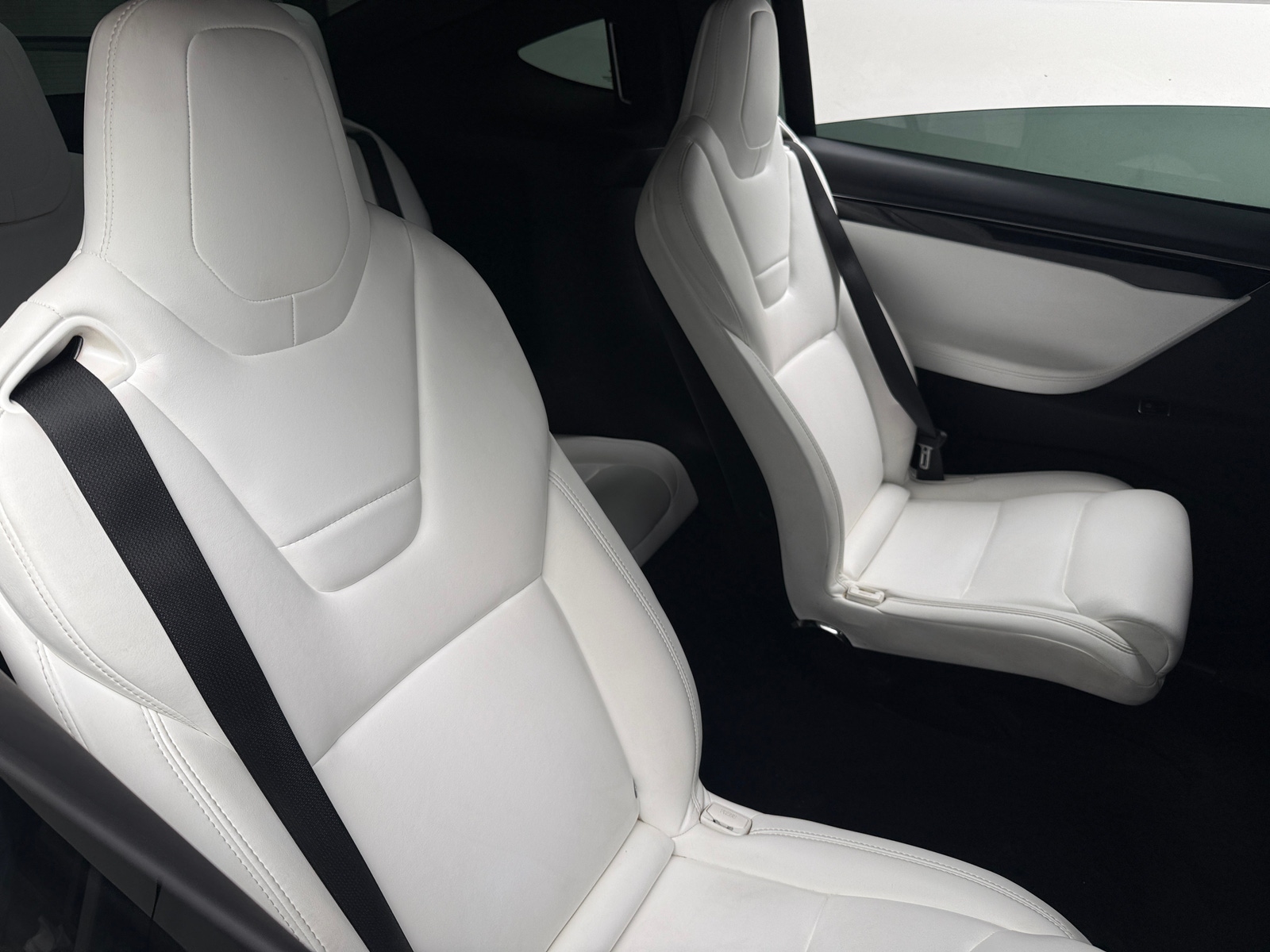 Thumbnail: 2017 Tesla Model X - 5