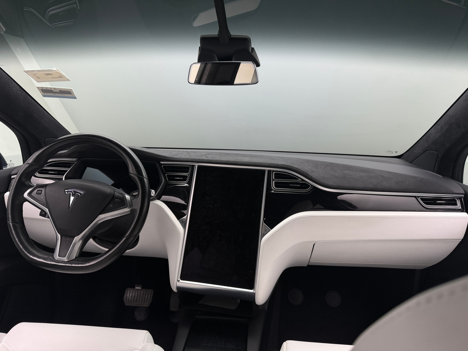 Thumbnail: 2017 Tesla Model X - 2