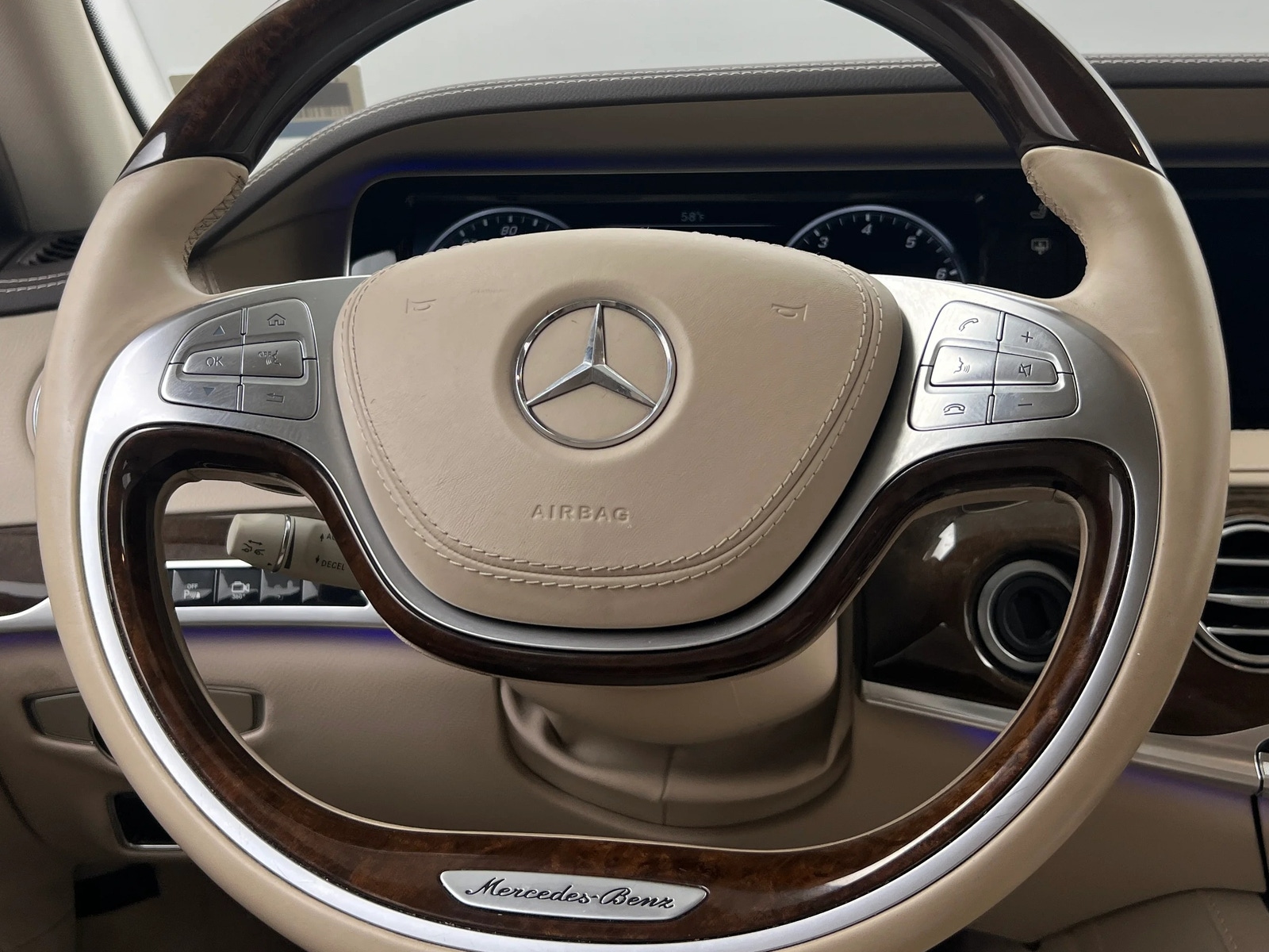 Thumbnail: 2016 Mercedes-Benz S-Class - 4