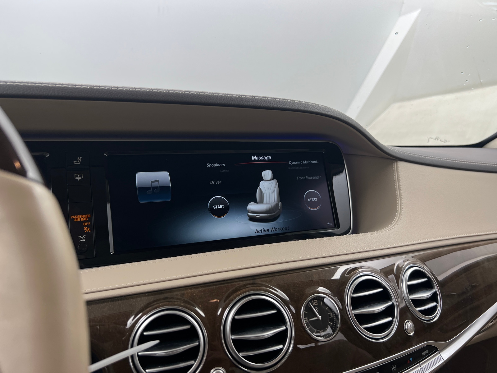 Thumbnail: 2016 Mercedes-Benz S-Class - 3