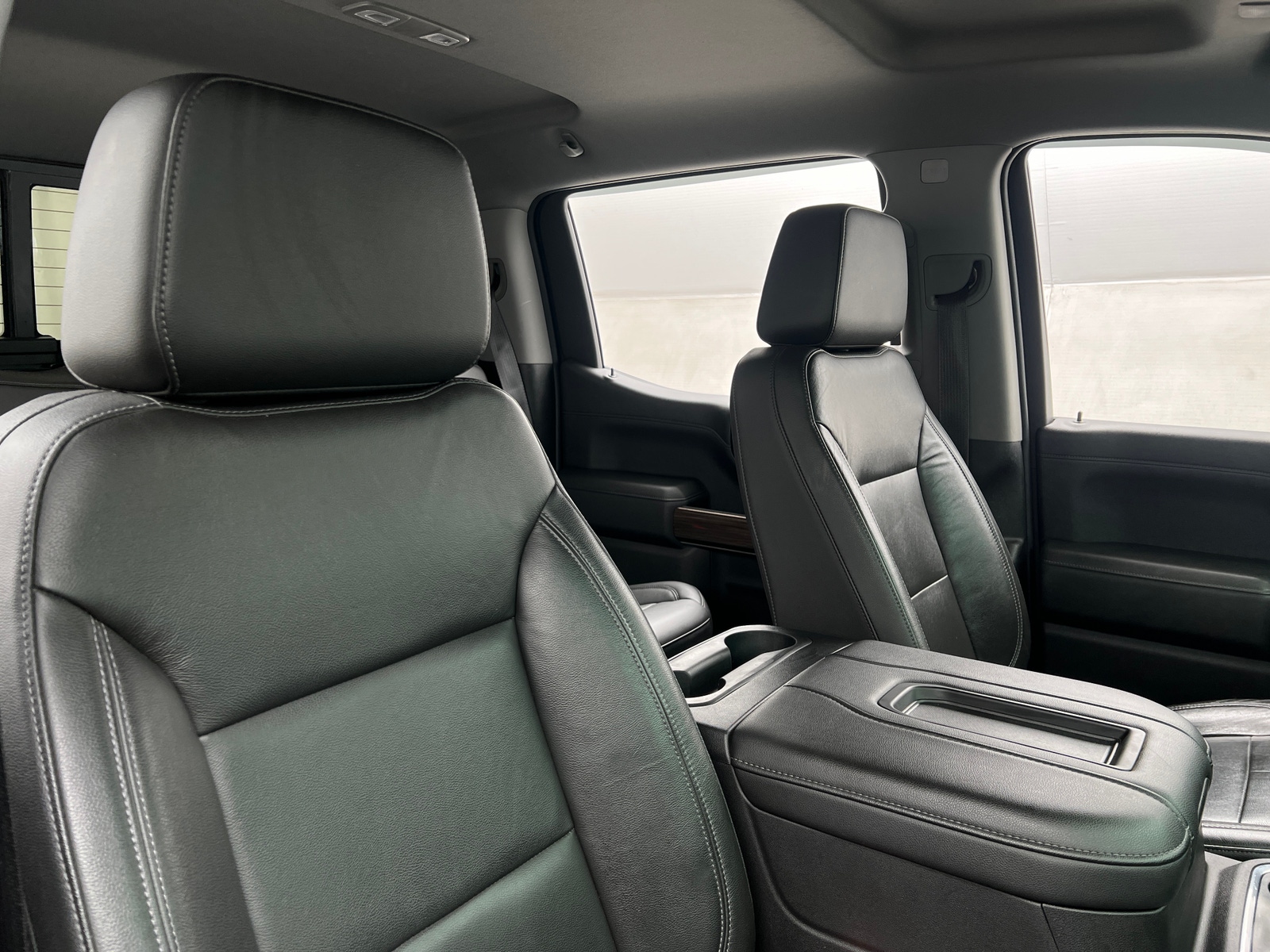 Thumbnail: 2020 Chevrolet Silverado 1500 - 2