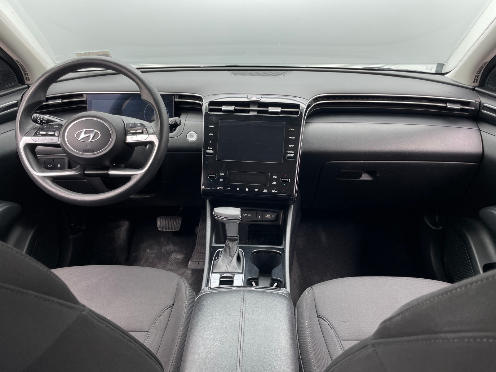 Thumbnail: 2024 Hyundai Tucson - 3
