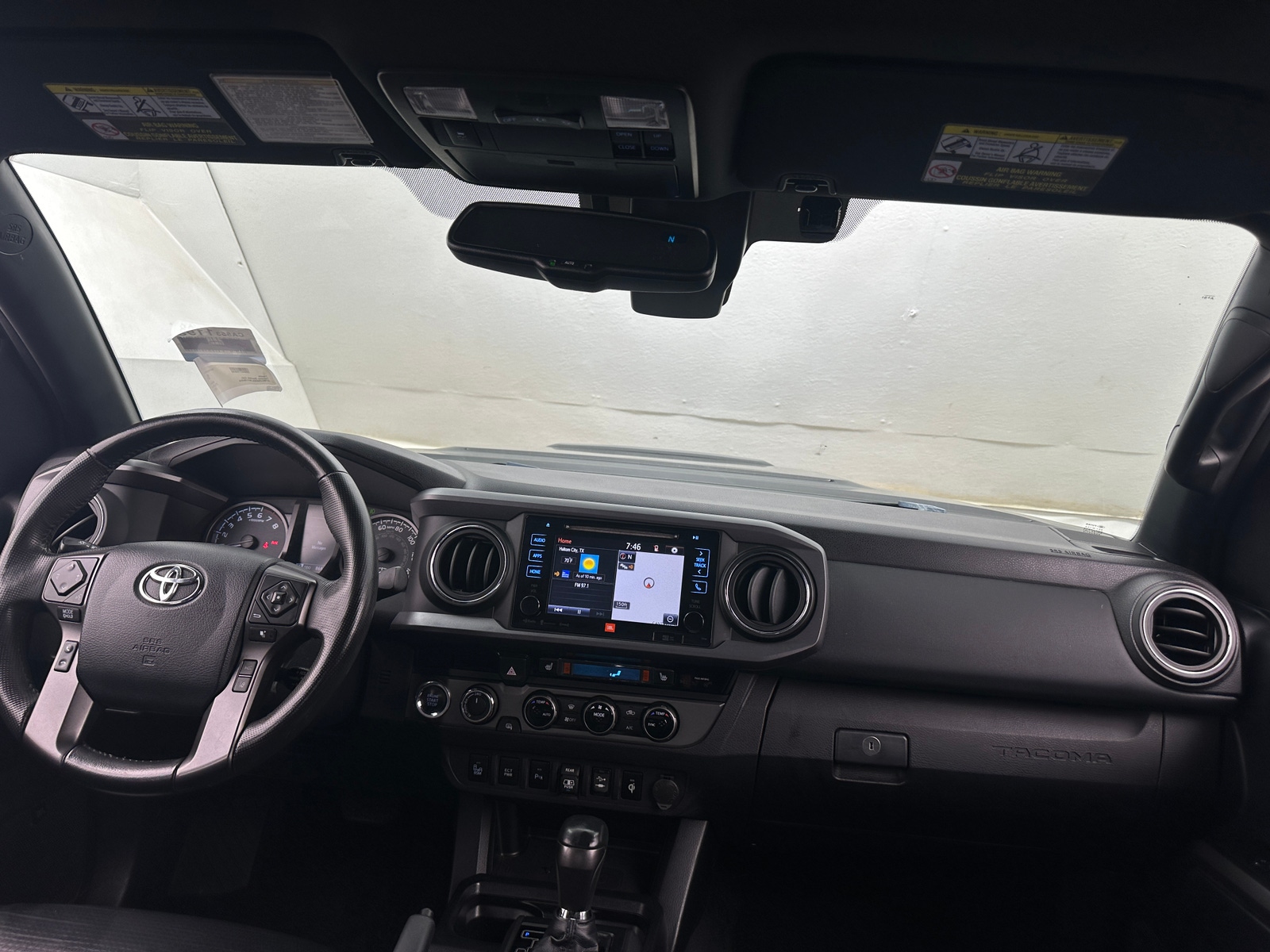 Thumbnail: 2018 Toyota Tacoma - 3