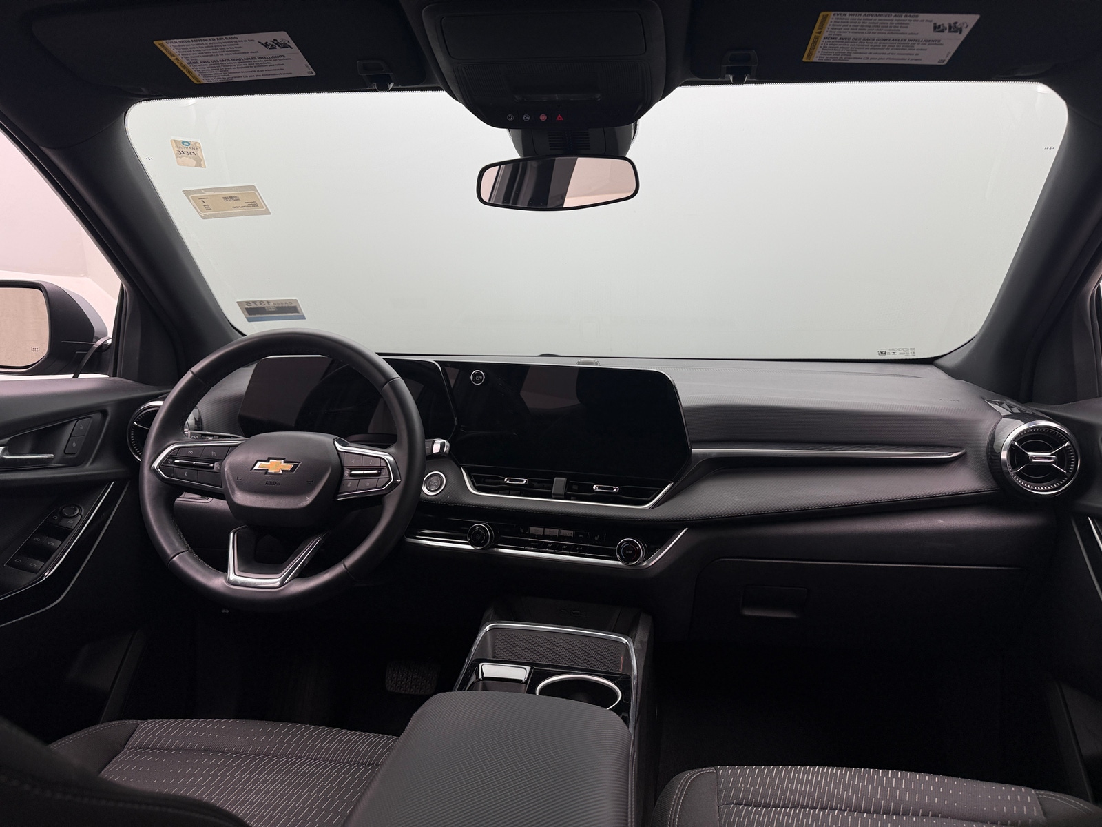 Thumbnail: 2025 Chevrolet Equinox - 3