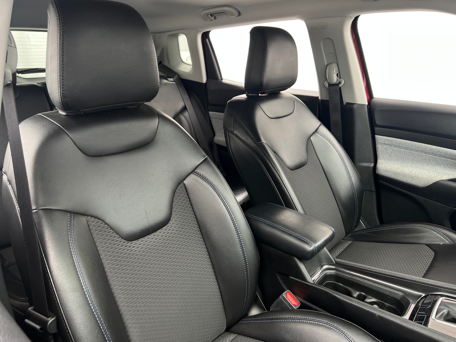 Thumbnail: 2022 Jeep Compass - 2