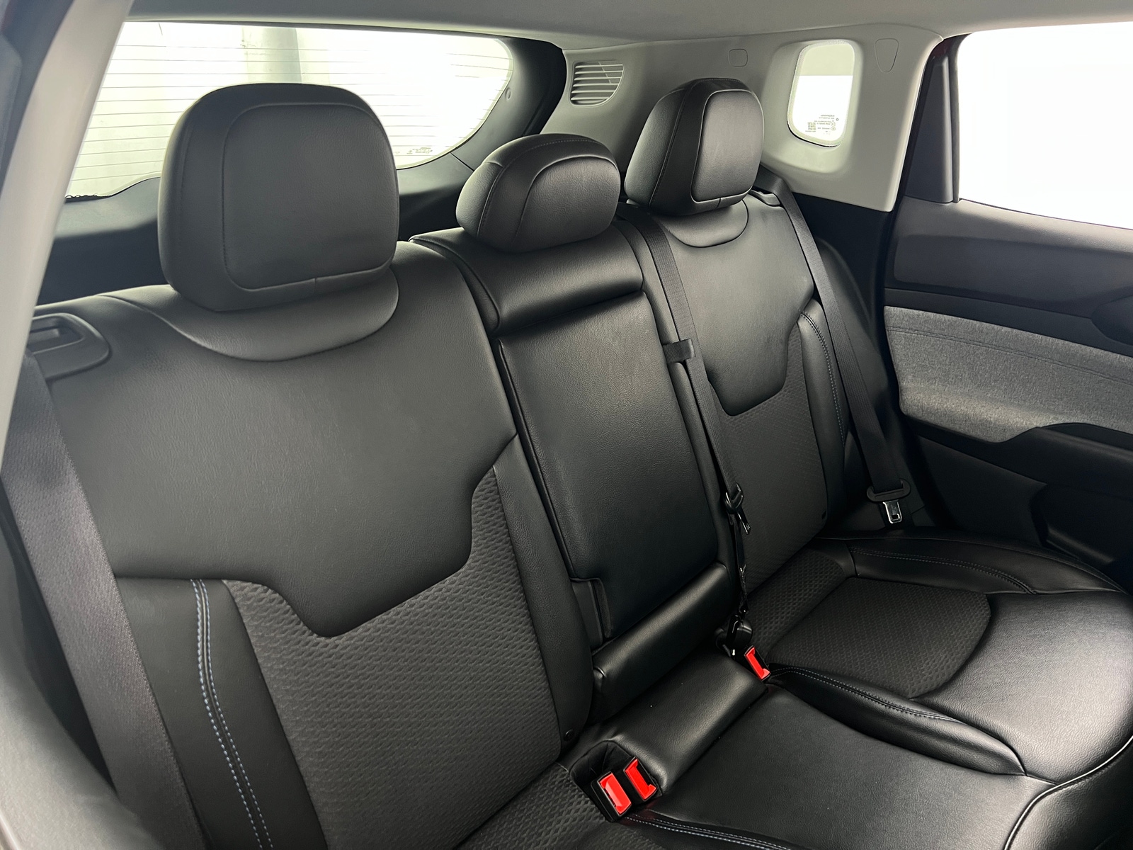 Thumbnail: 2022 Jeep Compass - 6