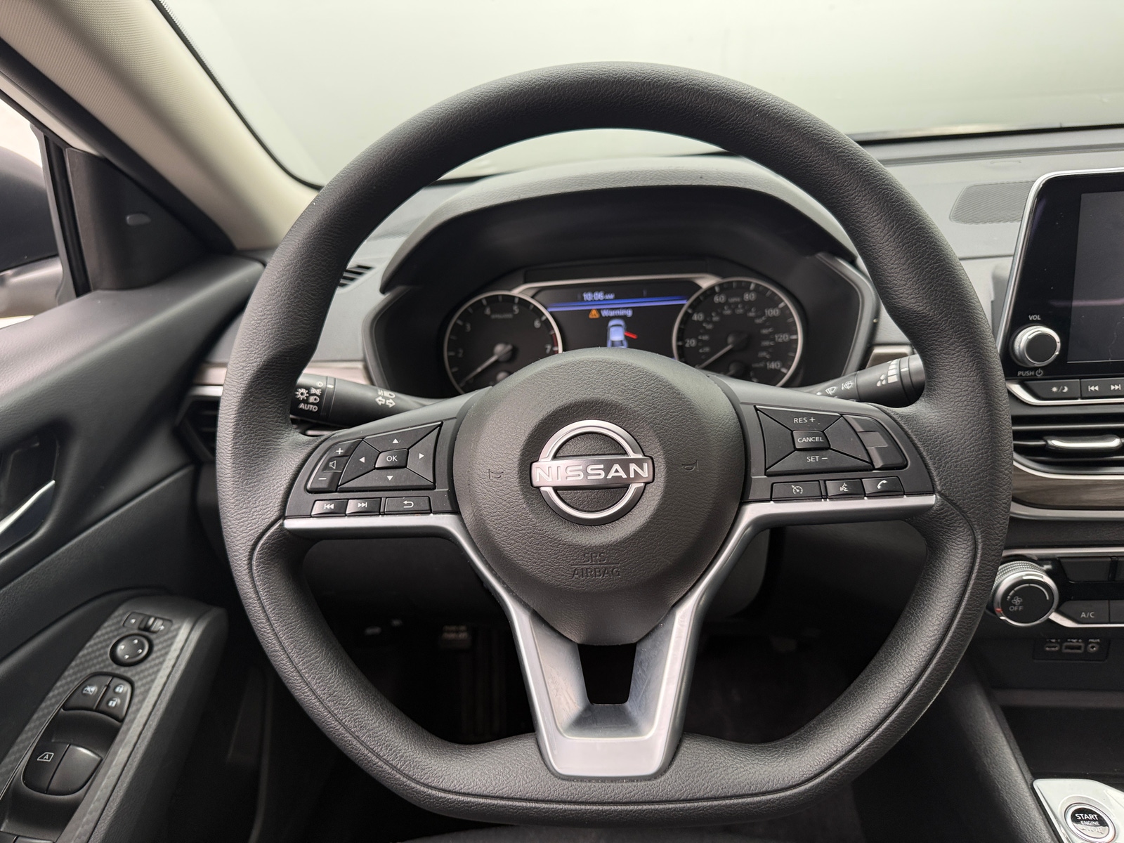 Thumbnail: 2025 Nissan Altima - 5