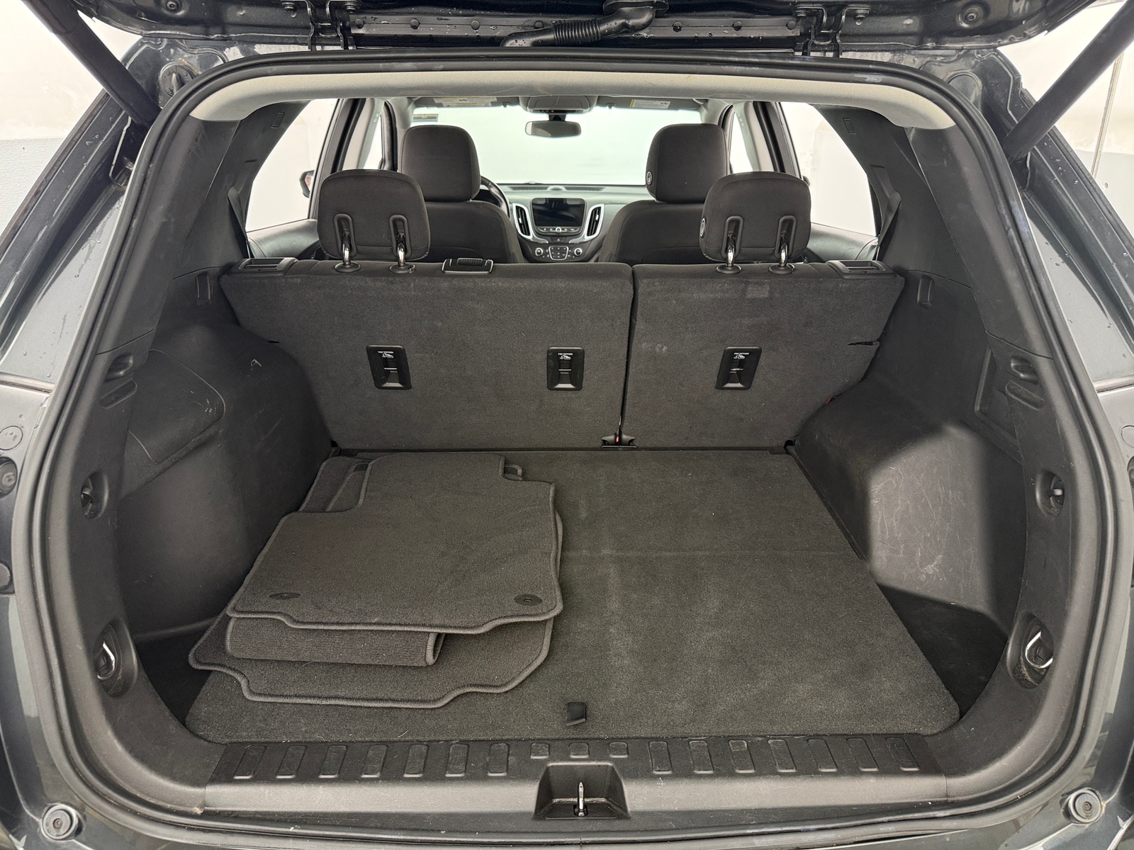 Thumbnail: 2019 Chevrolet Equinox - 7