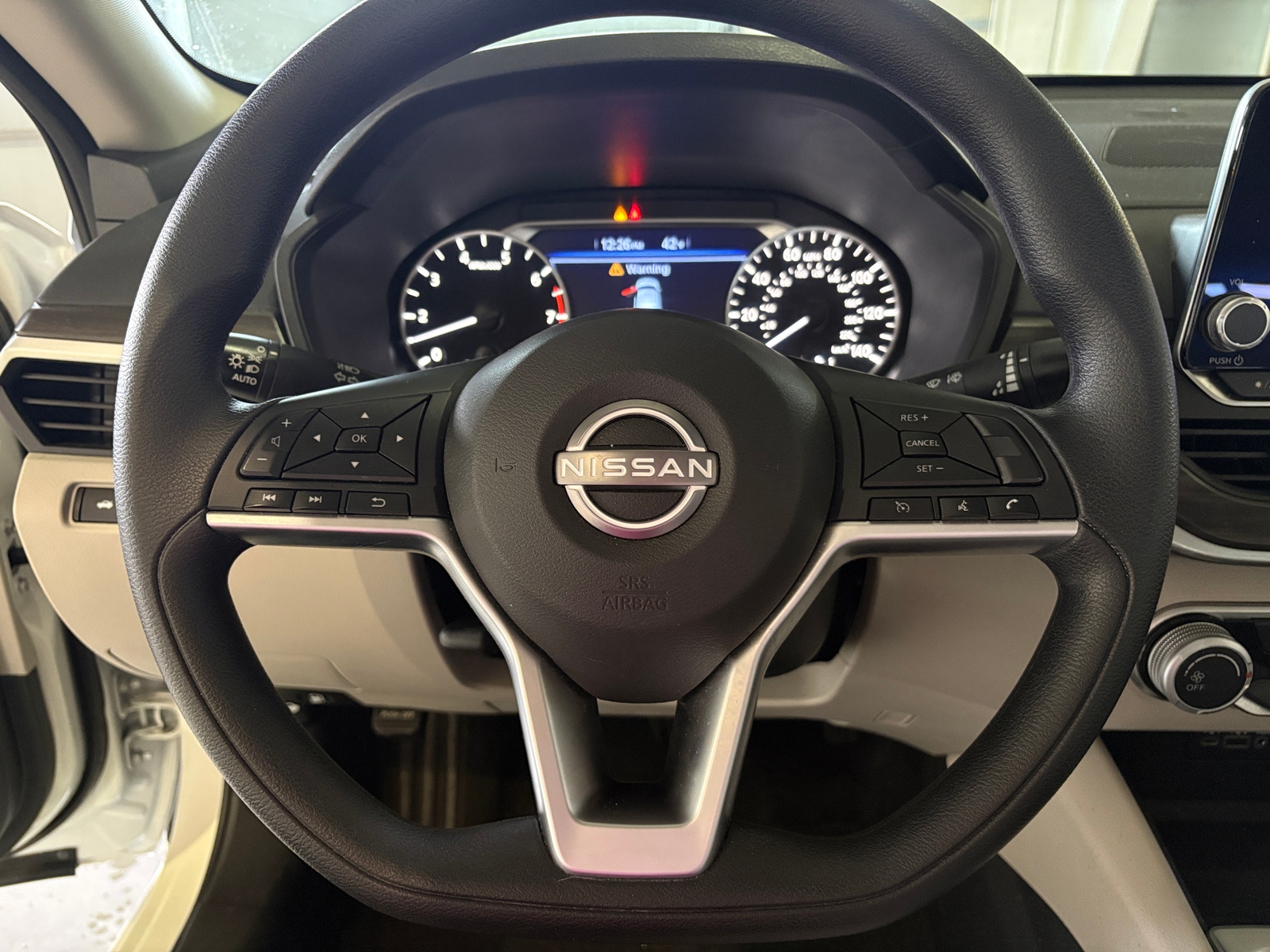 Thumbnail: 2025 Nissan Altima - 5