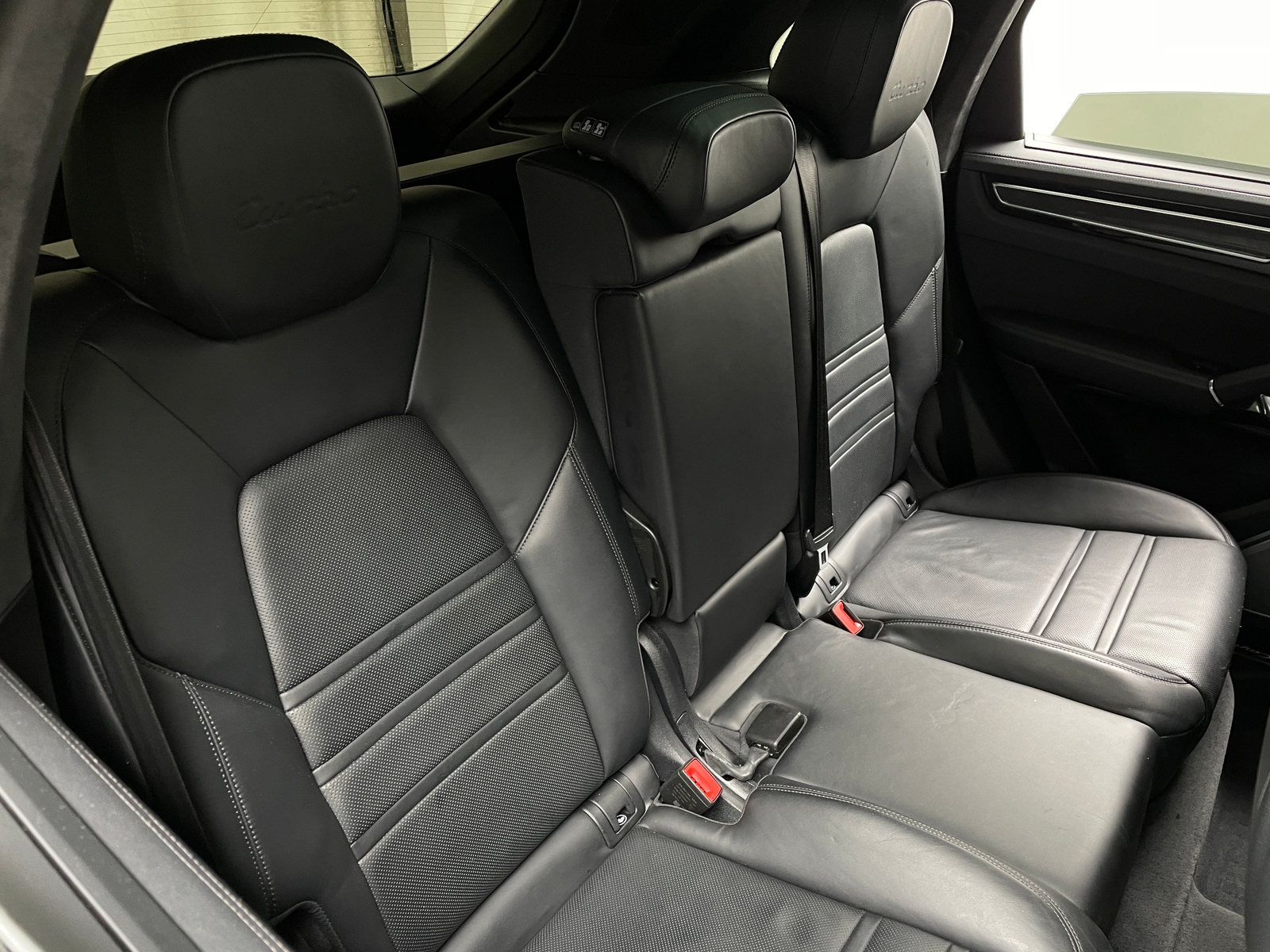 Thumbnail: 2019 Porsche Cayenne - 5