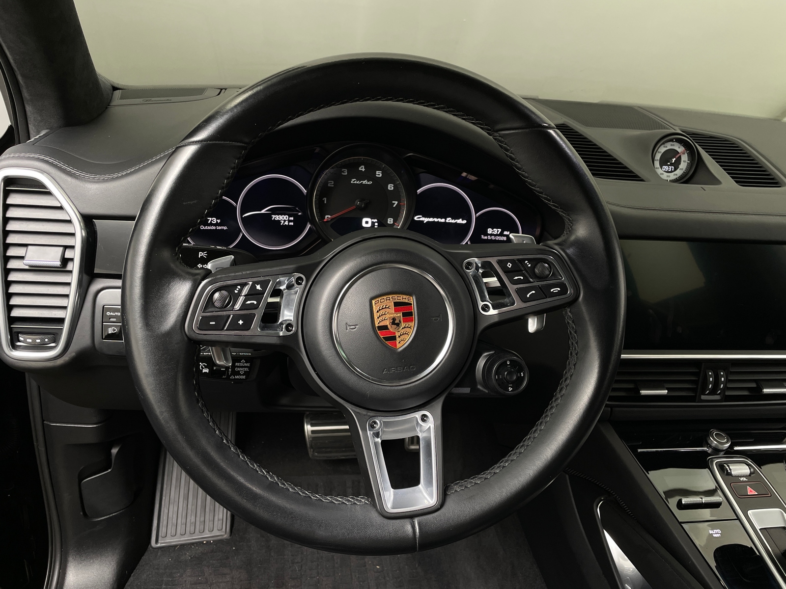 Thumbnail: 2019 Porsche Cayenne - 4