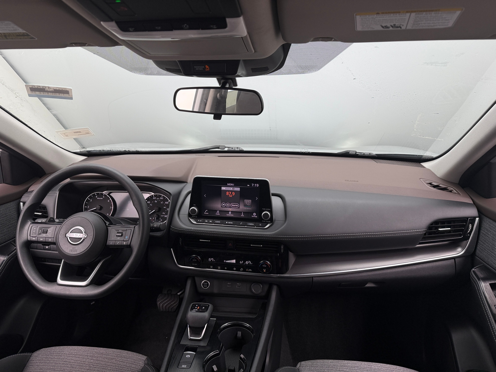 Thumbnail: 2023 Nissan Rogue - 3