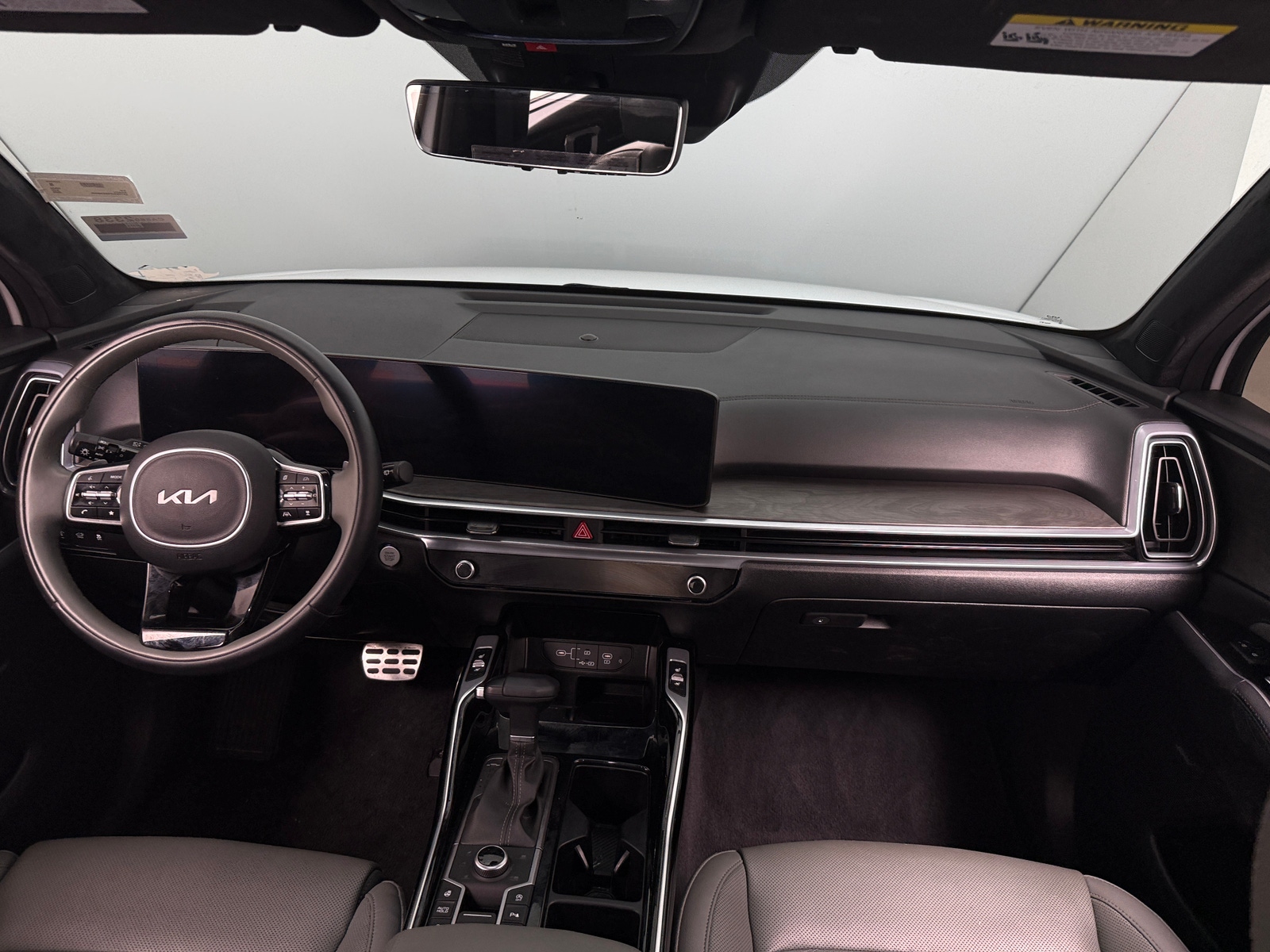 Thumbnail: 2025 Kia Sorento - 2