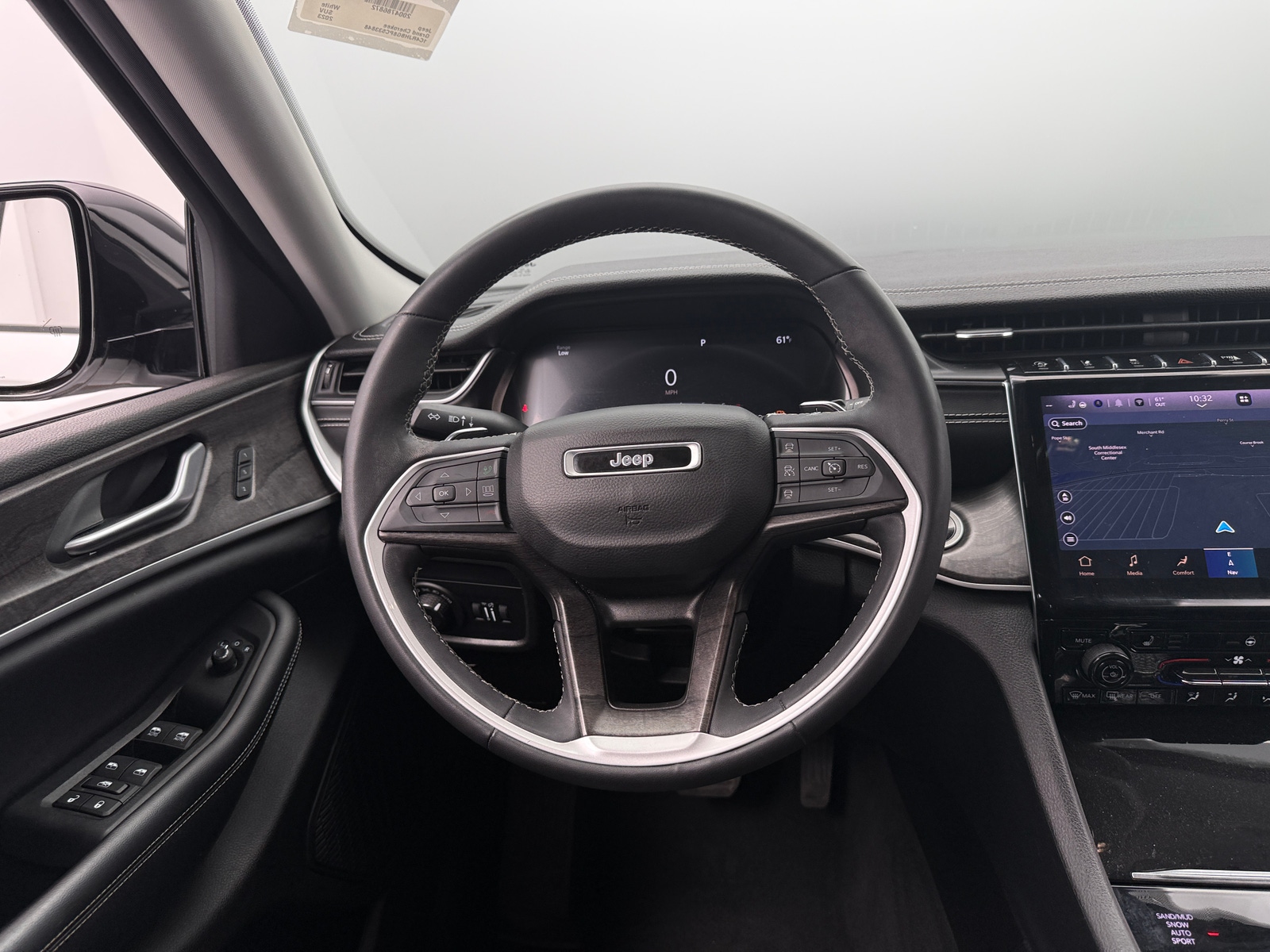 Thumbnail: 2023 Jeep Grand Cherokee - 4