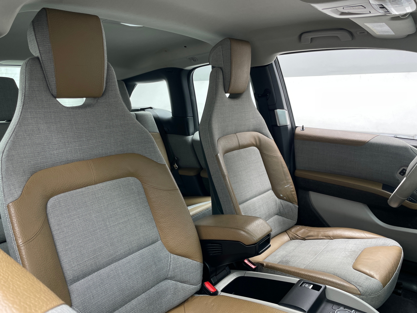 Thumbnail: 2016 BMW i3 - 2
