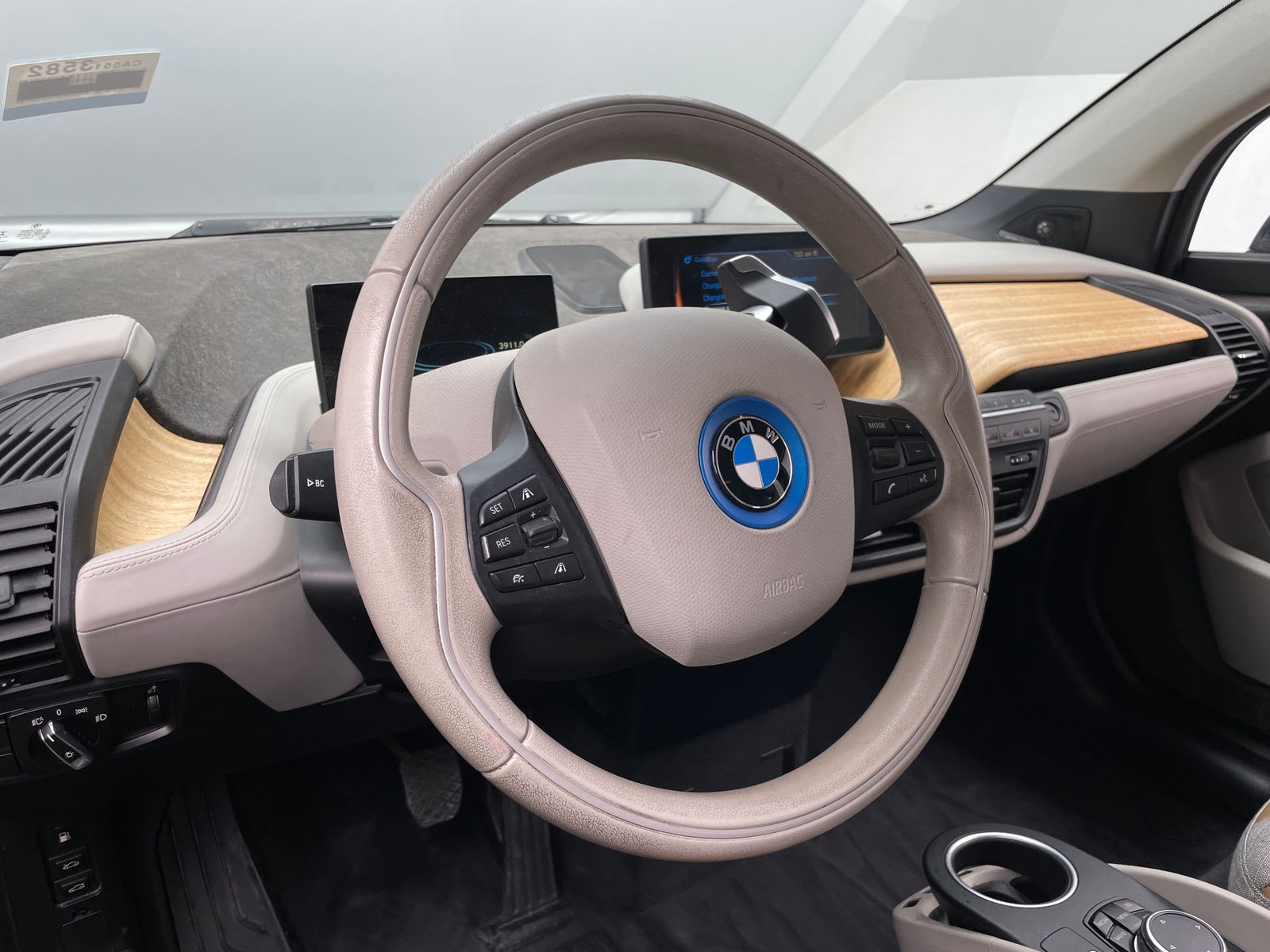 Thumbnail: 2016 BMW i3 - 5