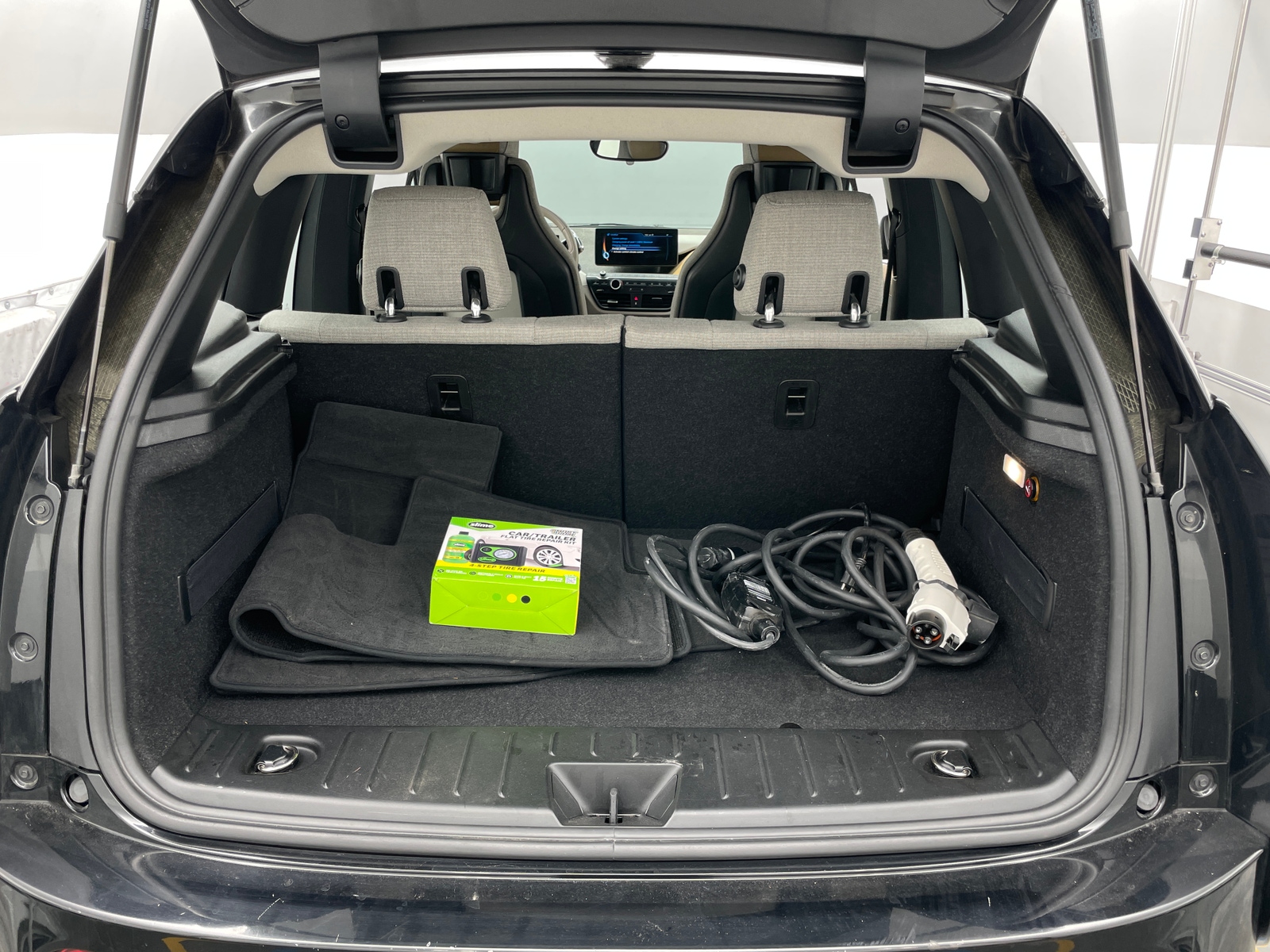 Thumbnail: 2016 BMW i3 - 7