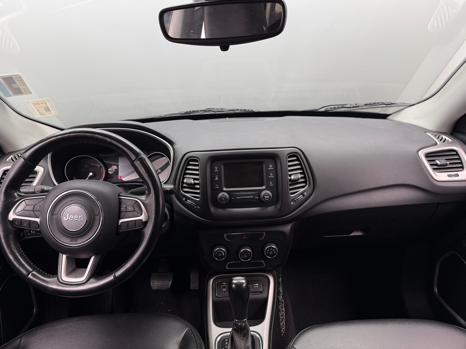 Thumbnail: 2018 Jeep Compass - 3