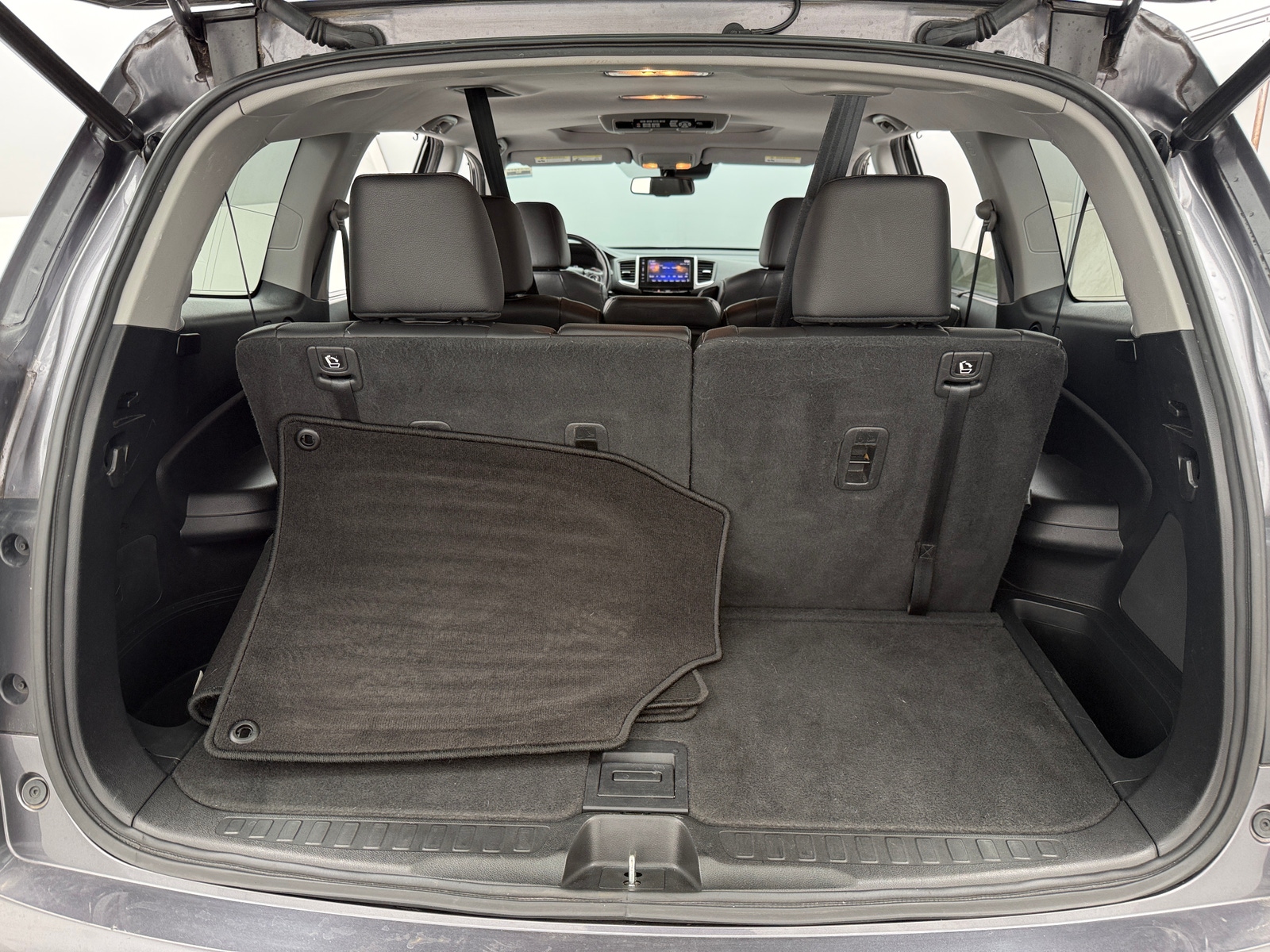 Thumbnail: 2017 Honda Pilot - 6