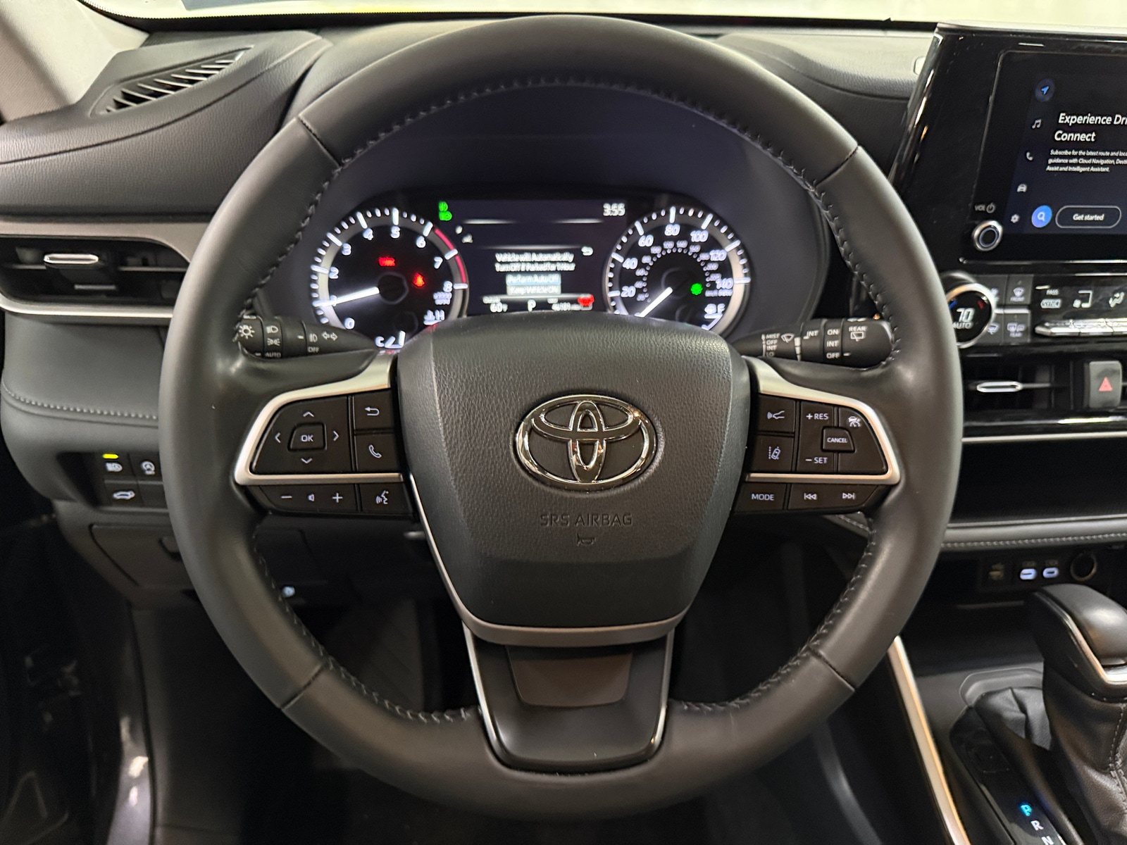 Thumbnail: 2024 Toyota Highlander - 5