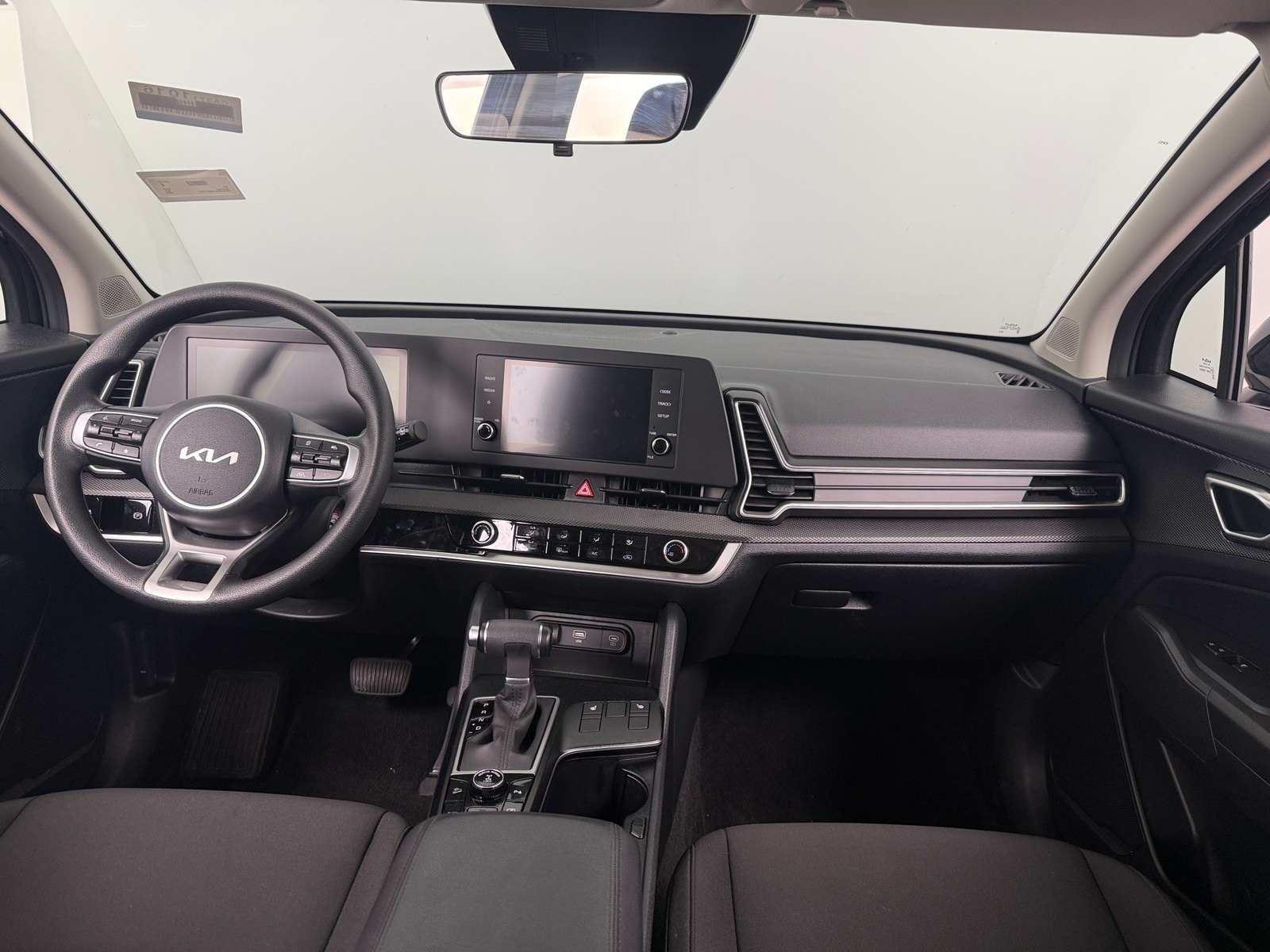 Thumbnail: 2025 Kia Sportage - 3