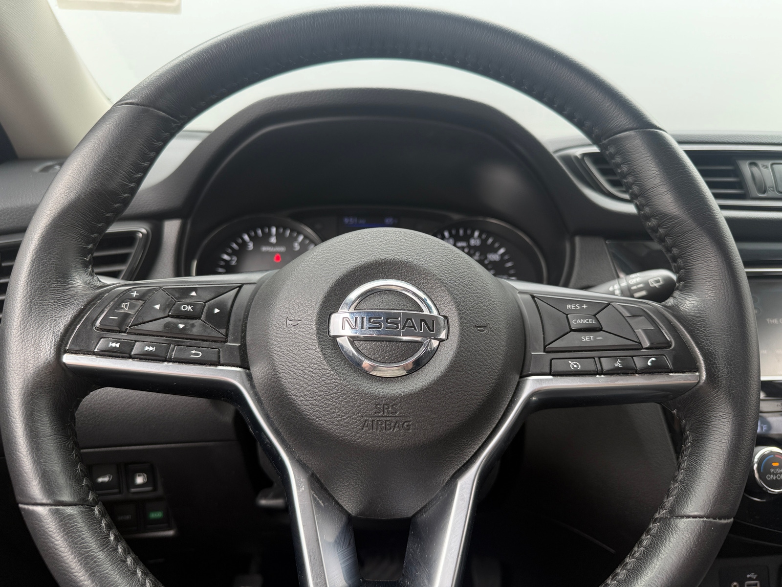 Thumbnail: 2018 Nissan Rogue - 5